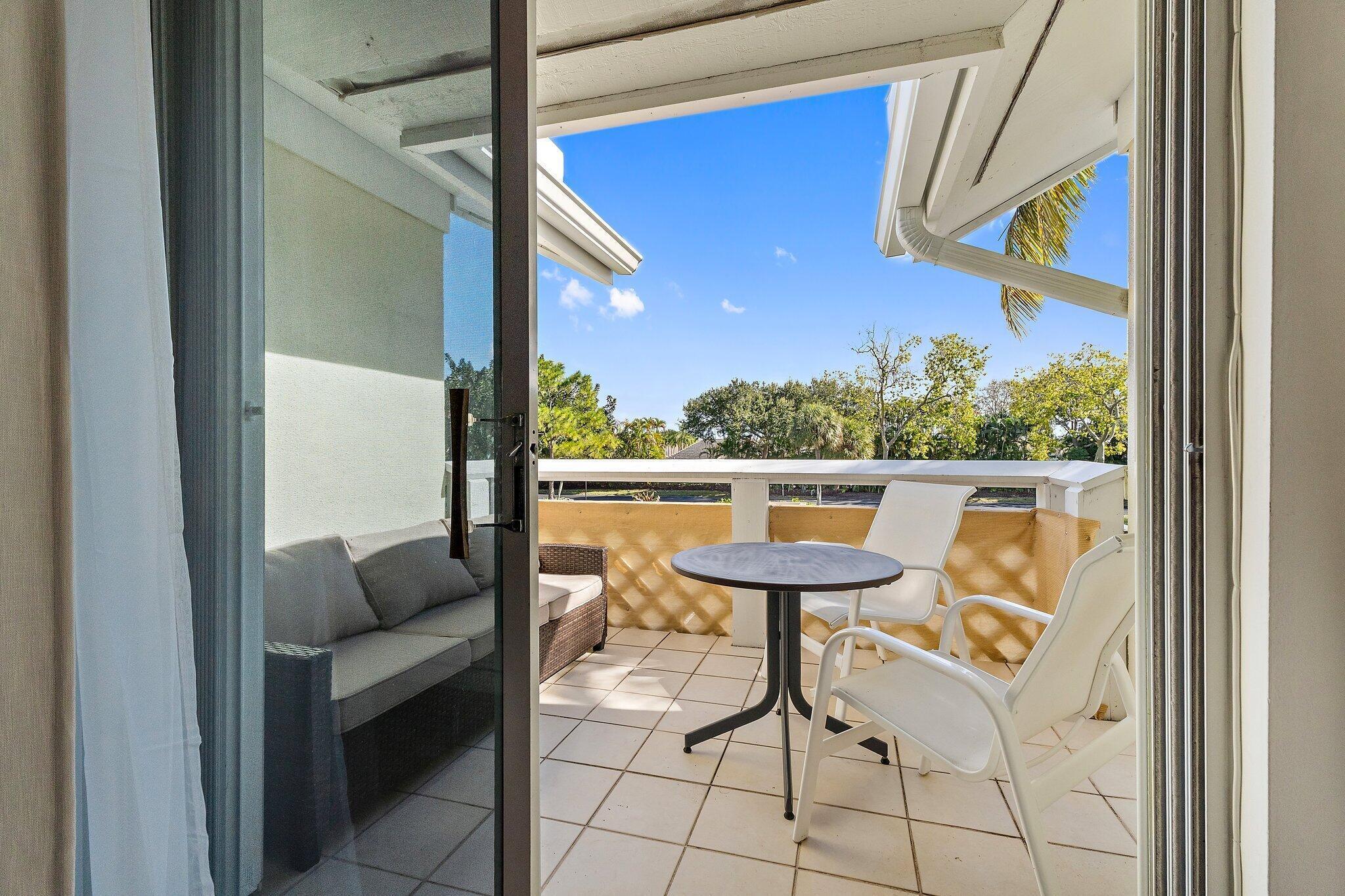 Jupiter Bay - Residential Lease