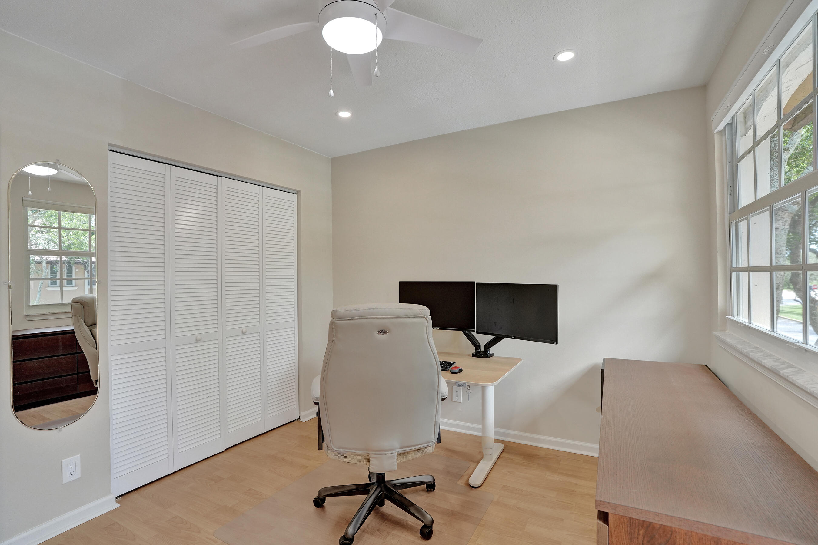 CORAL SUN TOWNHOMES CONDO - Residential