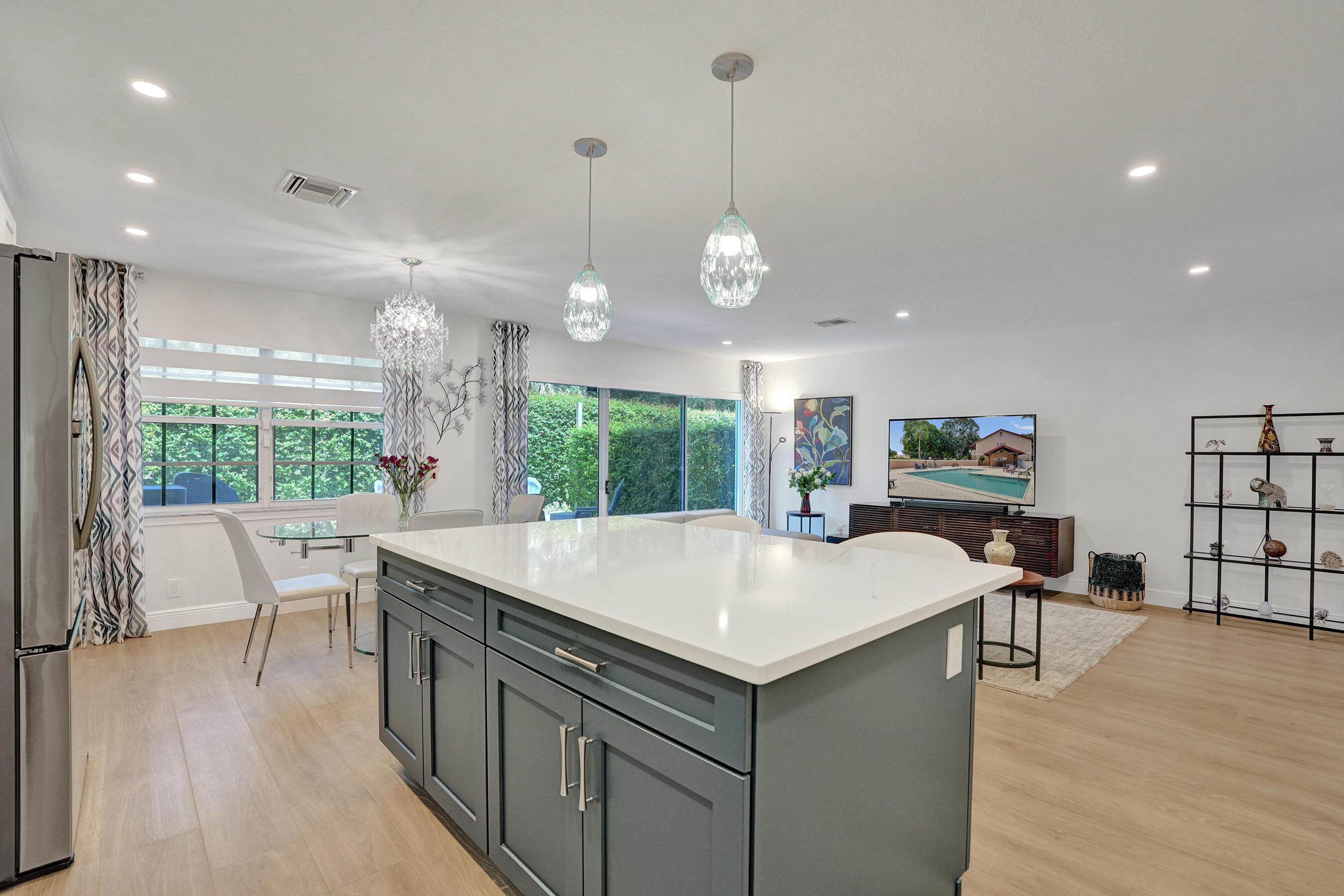 CORAL SUN TOWNHOMES CONDO - Residential
