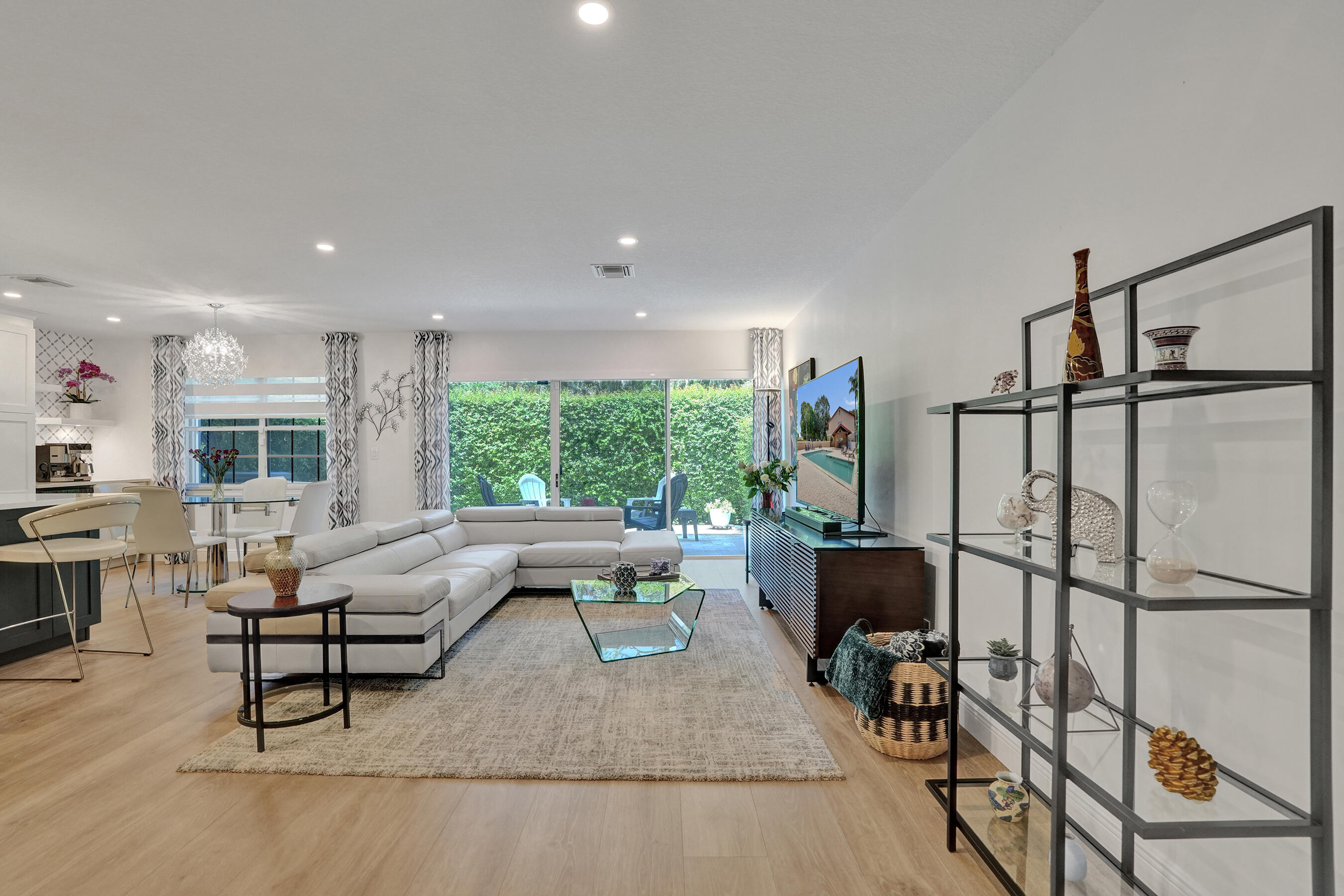 CORAL SUN TOWNHOMES CONDO - Residential