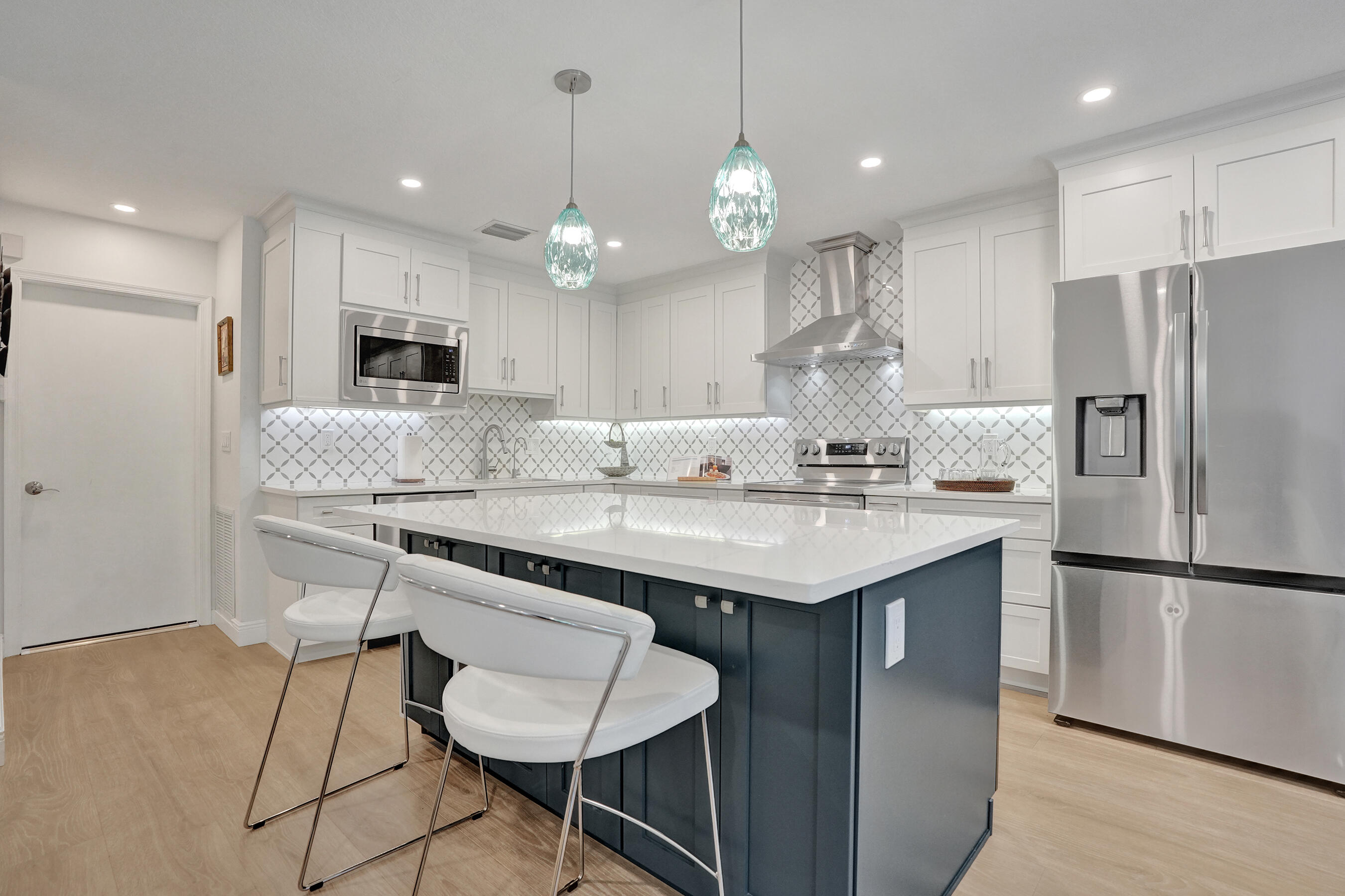 CORAL SUN TOWNHOMES CONDO - Residential
