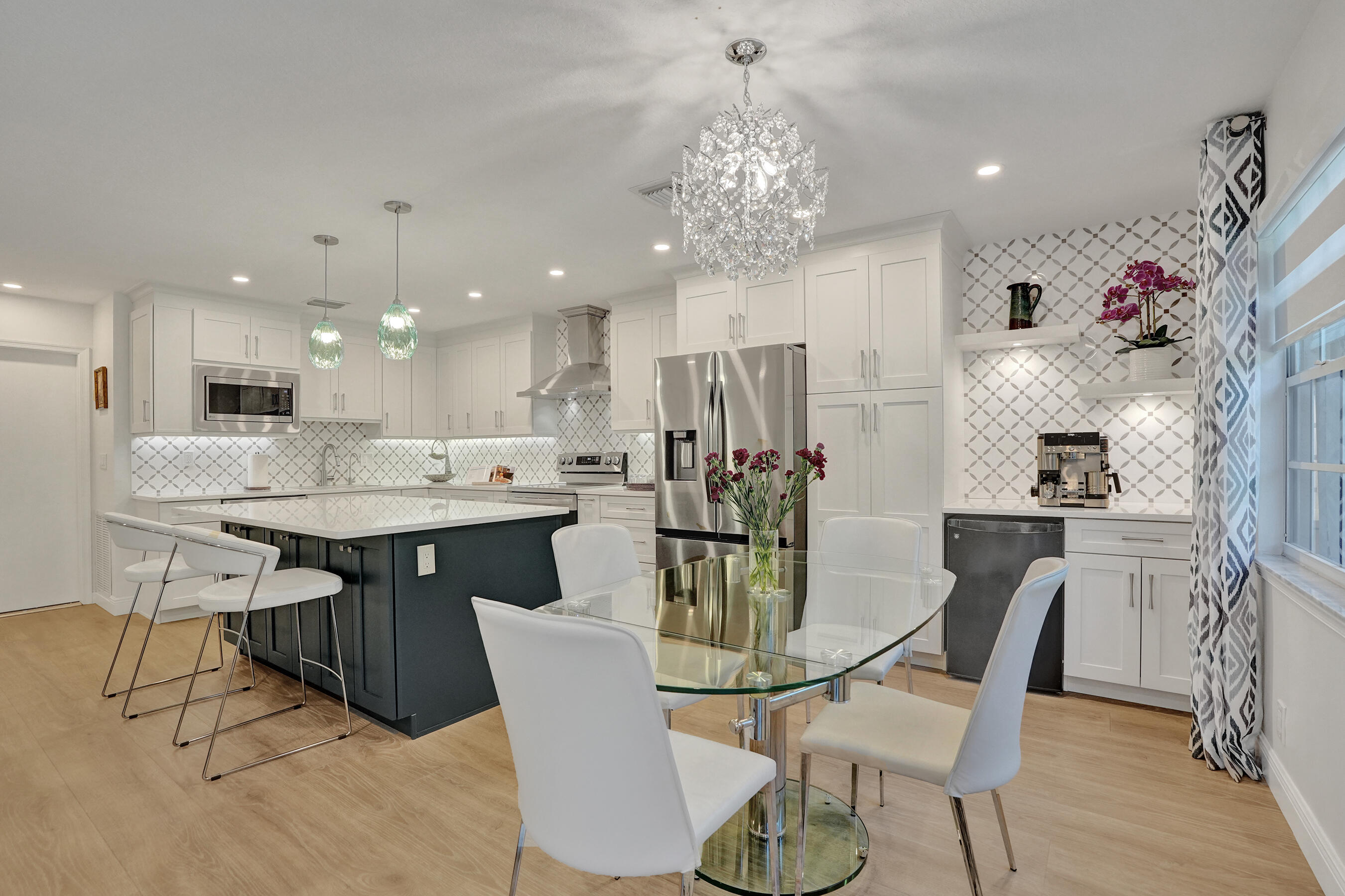 CORAL SUN TOWNHOMES CONDO - Residential