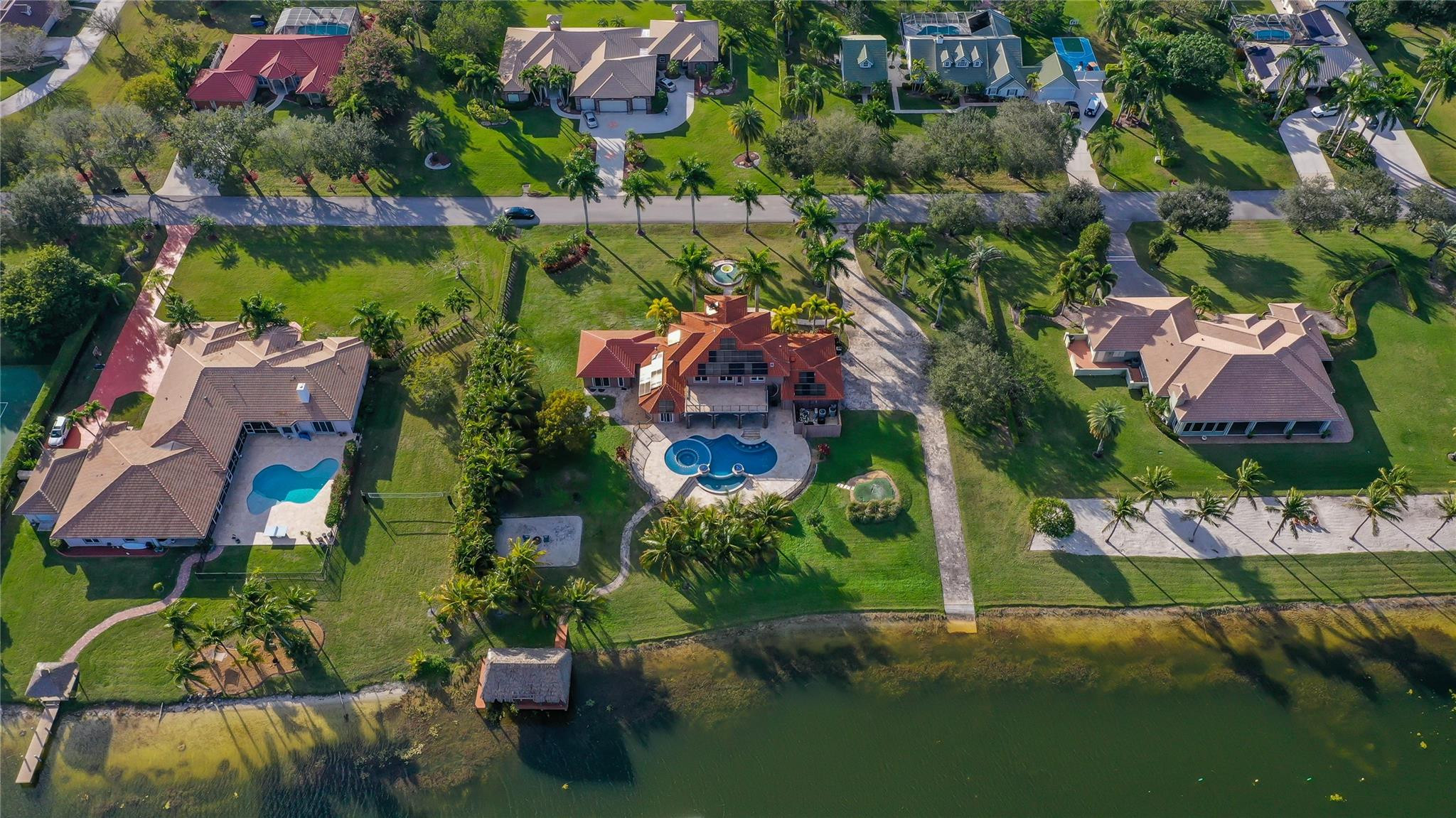 LOXAHATCHEE LAKES - Residential