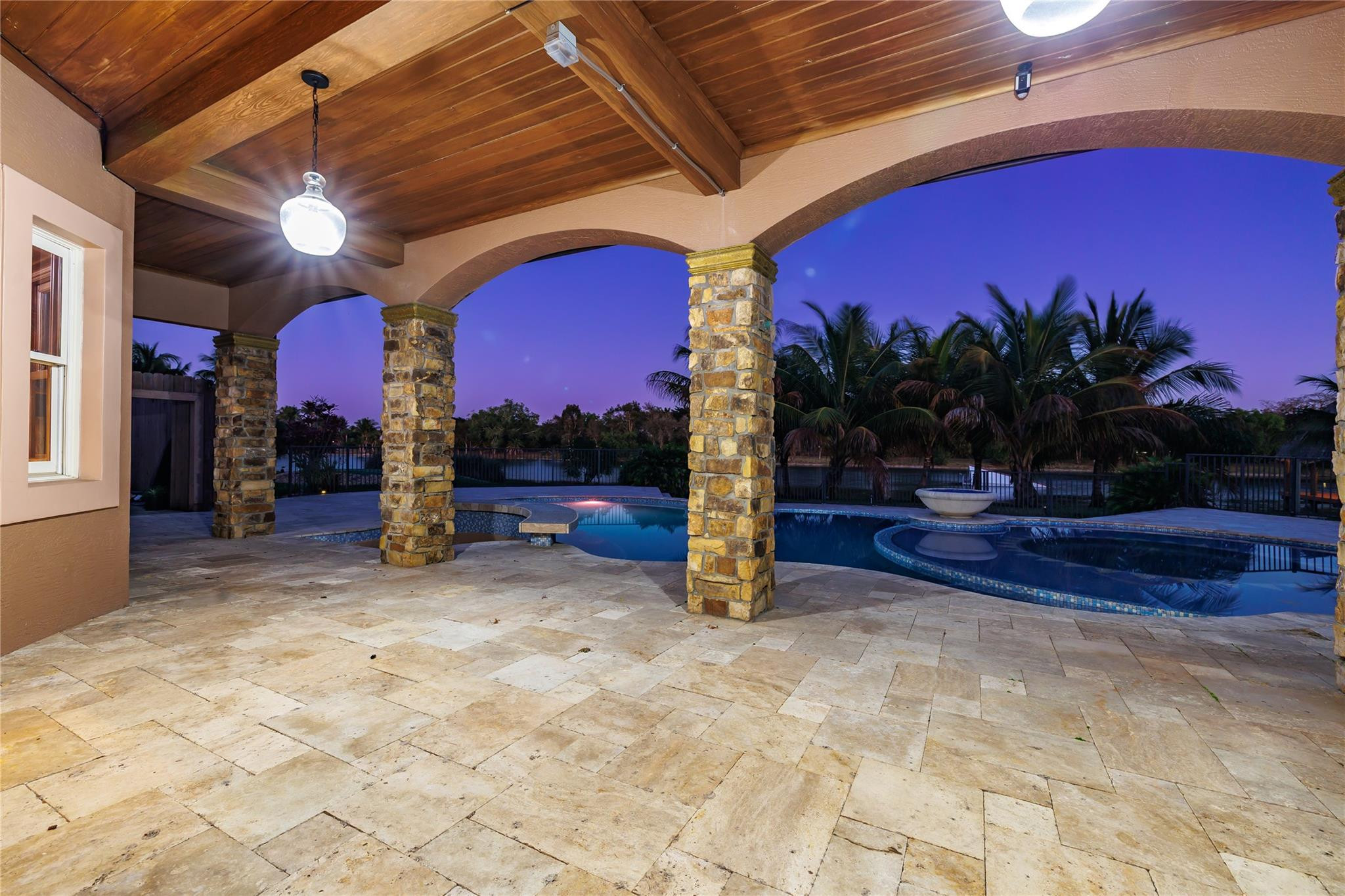 LOXAHATCHEE LAKES - Residential