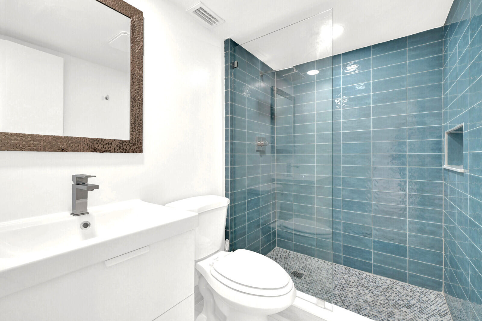 SOMERSET - Residential Lease