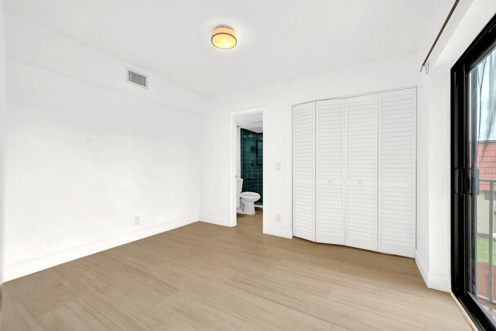 SOMERSET - Residential Lease
