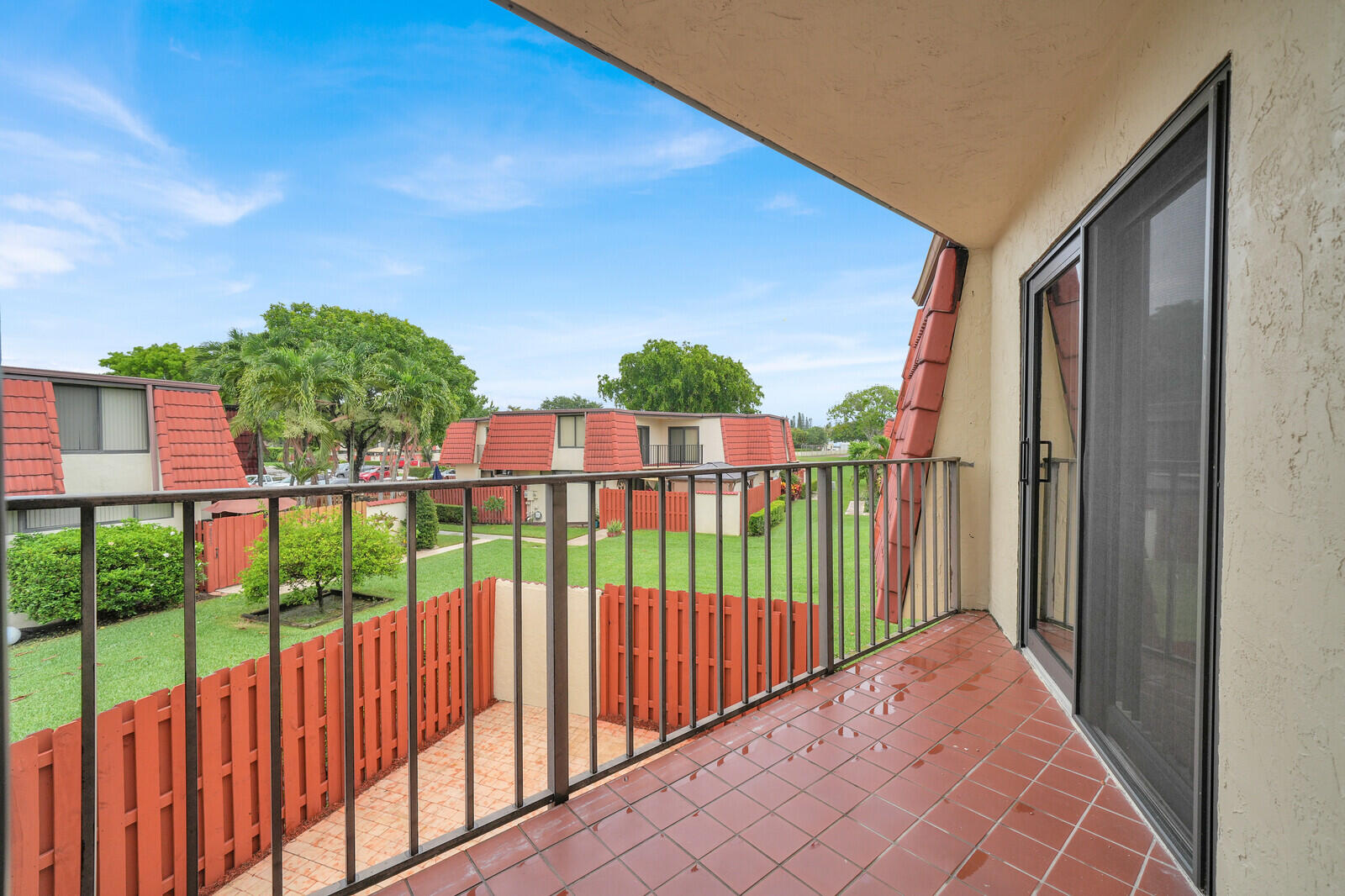 SOMERSET - Residential Lease