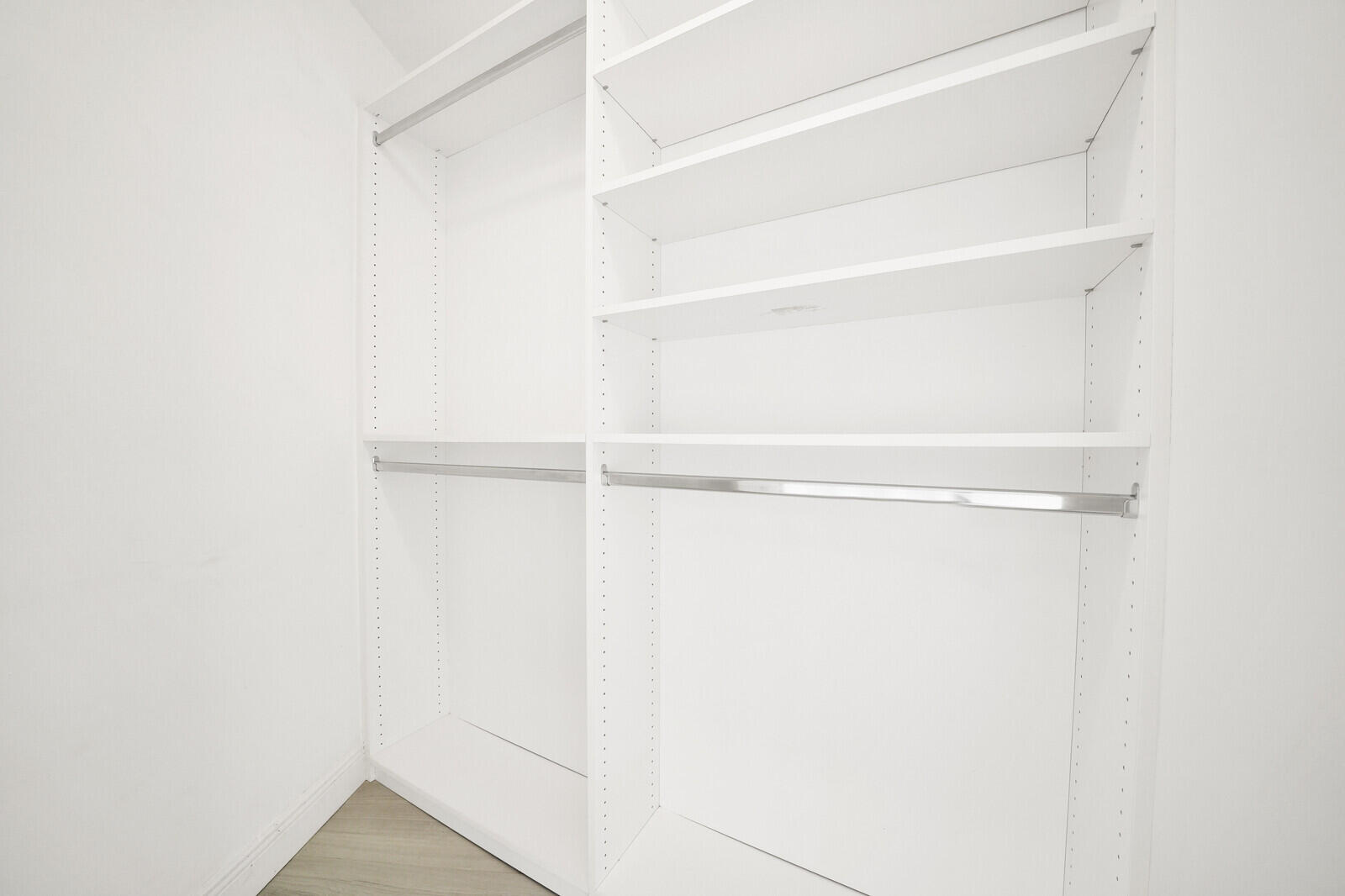SOMERSET - Residential Lease