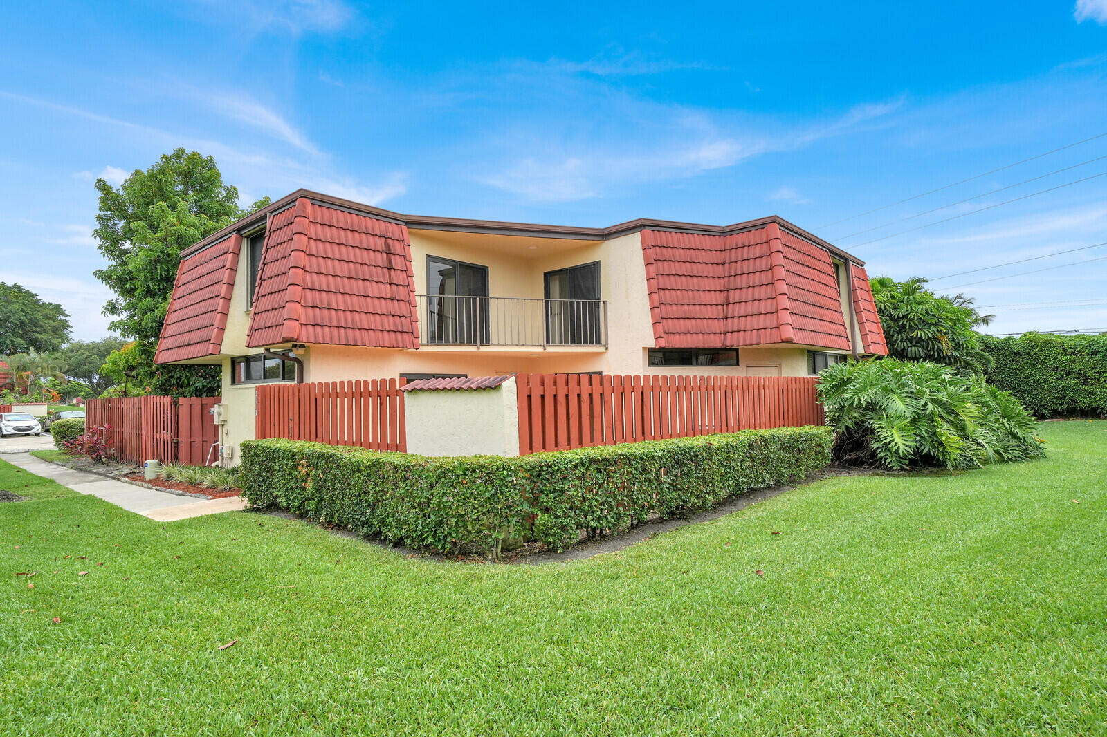 SOMERSET - Residential Lease