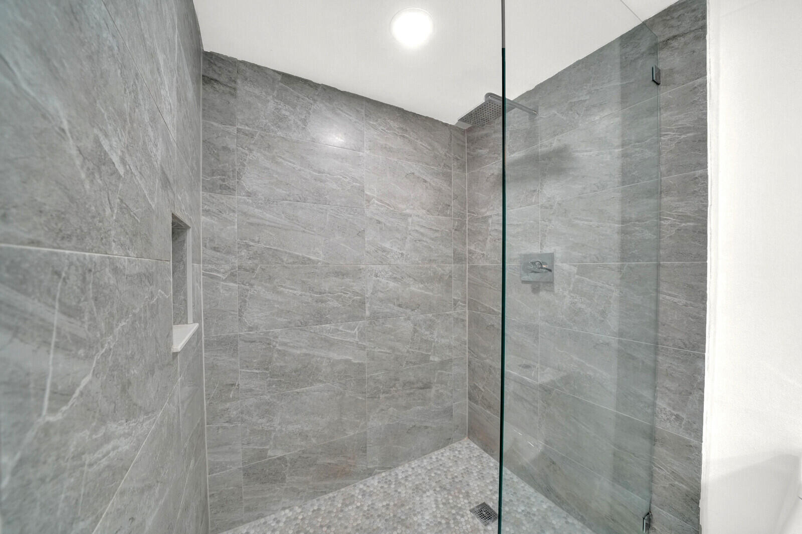 SOMERSET - Residential Lease
