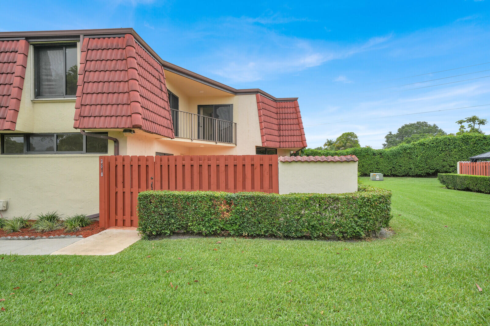 SOMERSET - Residential Lease