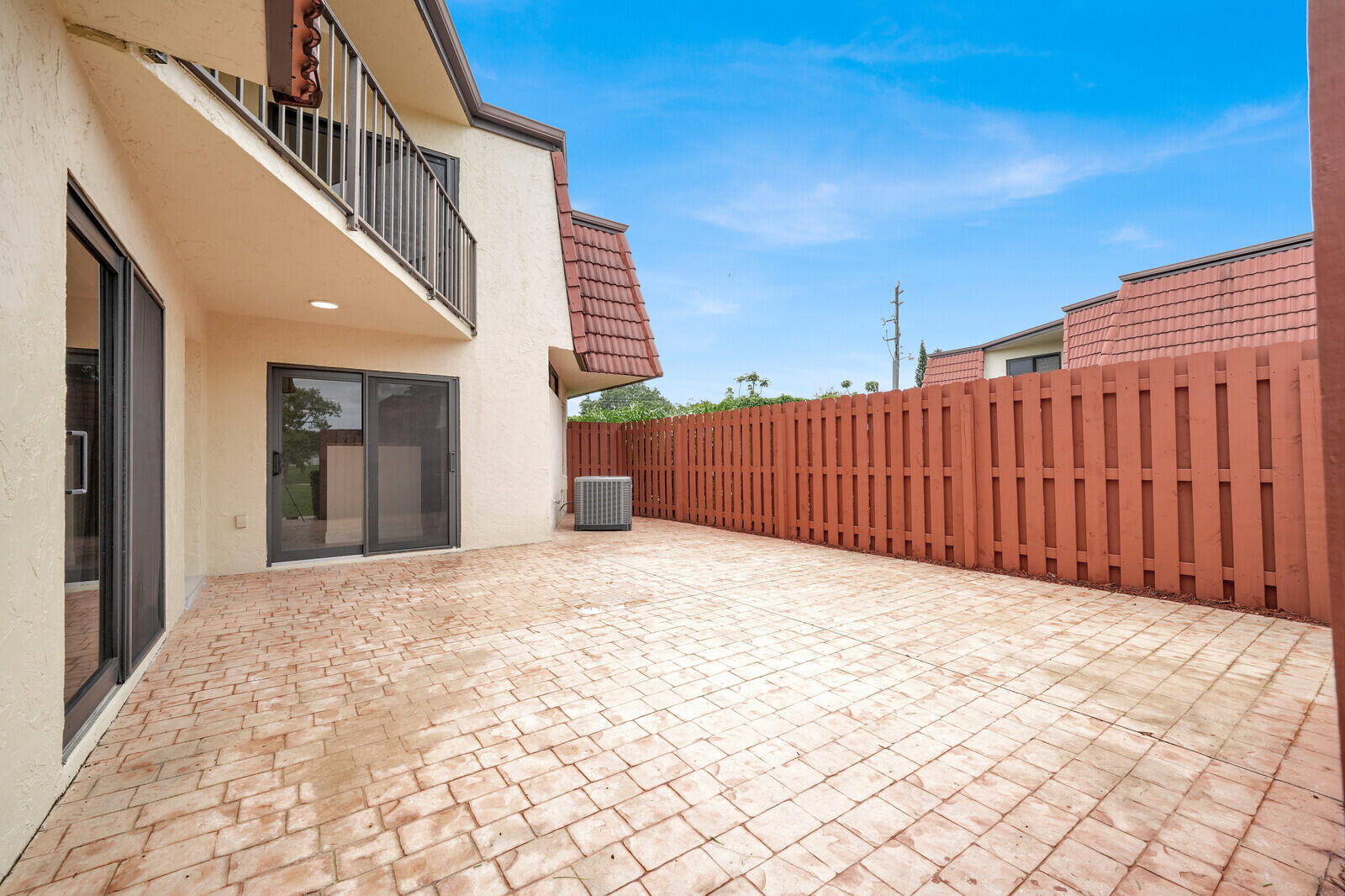 SOMERSET - Residential Lease
