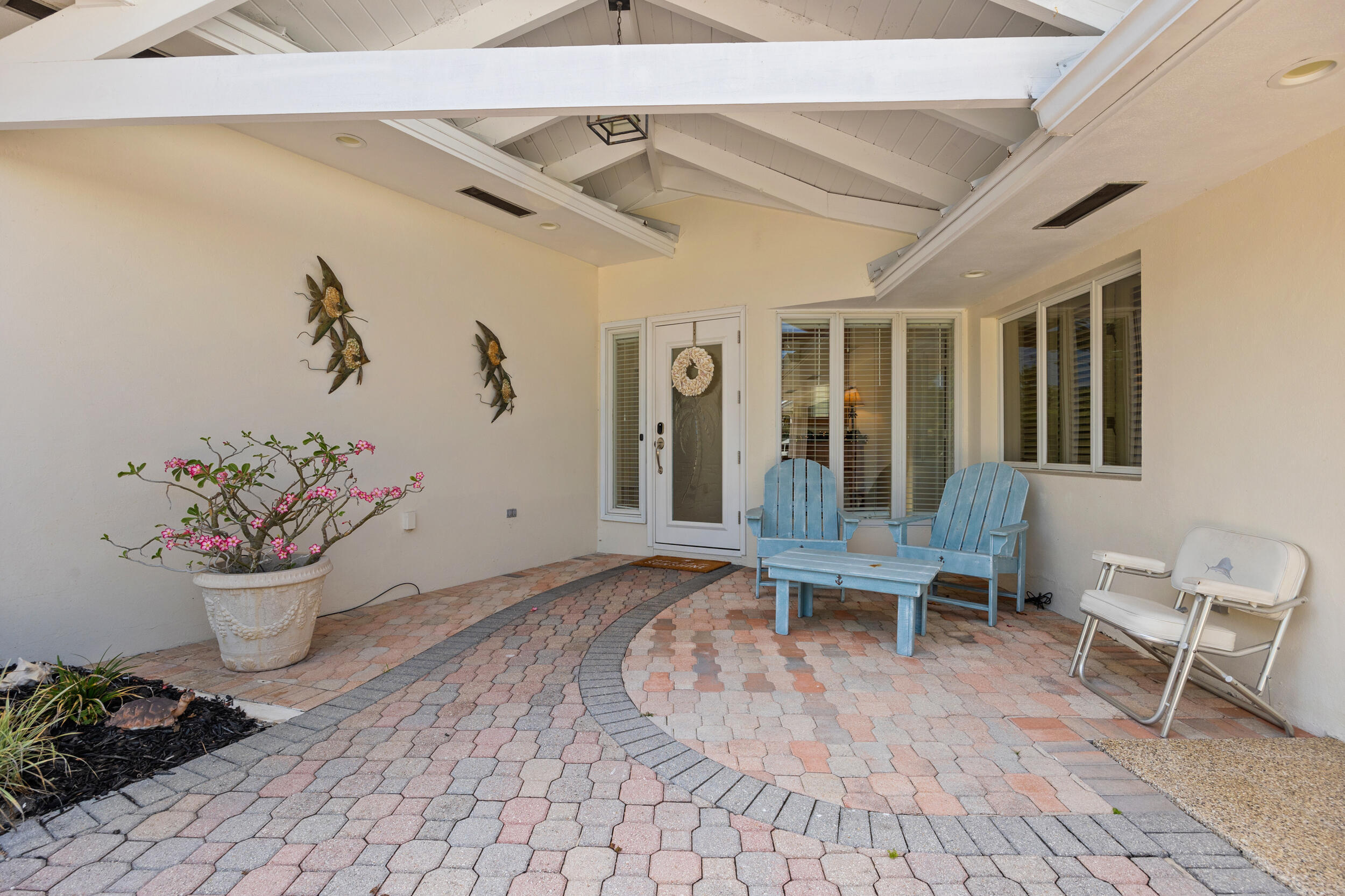 TEQUESTA COUNTRY CLUB - Residential