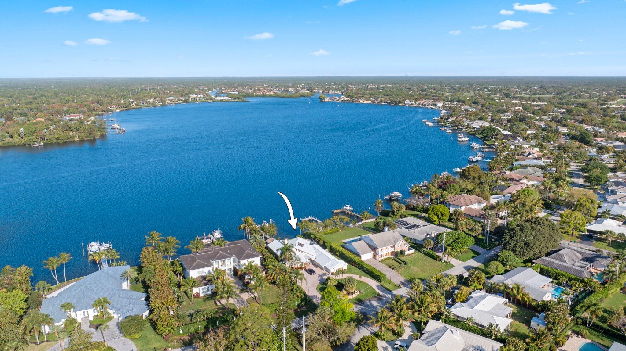 TEQUESTA COUNTRY CLUB - Residential