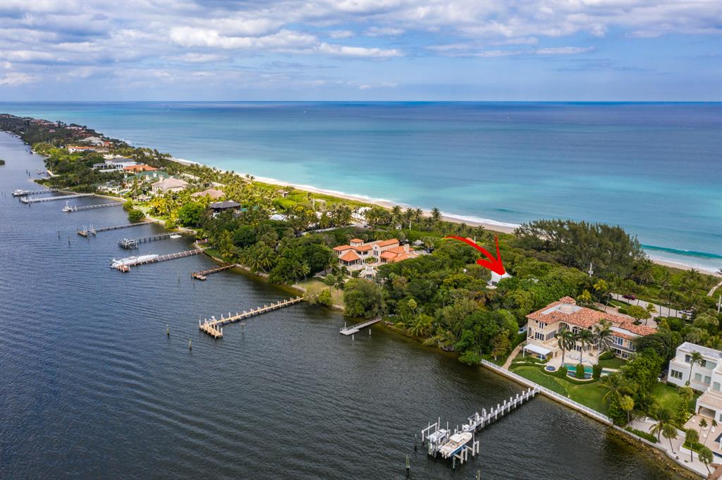 Rare opportunity to purchase the largest available property in Manalapan. First time on market since 1978.
APPROX. 2.5 ACRES TOTALLY 400' water frontage- 200' on ocean and 200' on Intracoastal
Extremely High Elevation- Approved ocean cabana plans. Cabana may be 1000 SF plus 250 SF of decking.
Existing dome home is inspired by the distinguished architect Ames Bennet.
