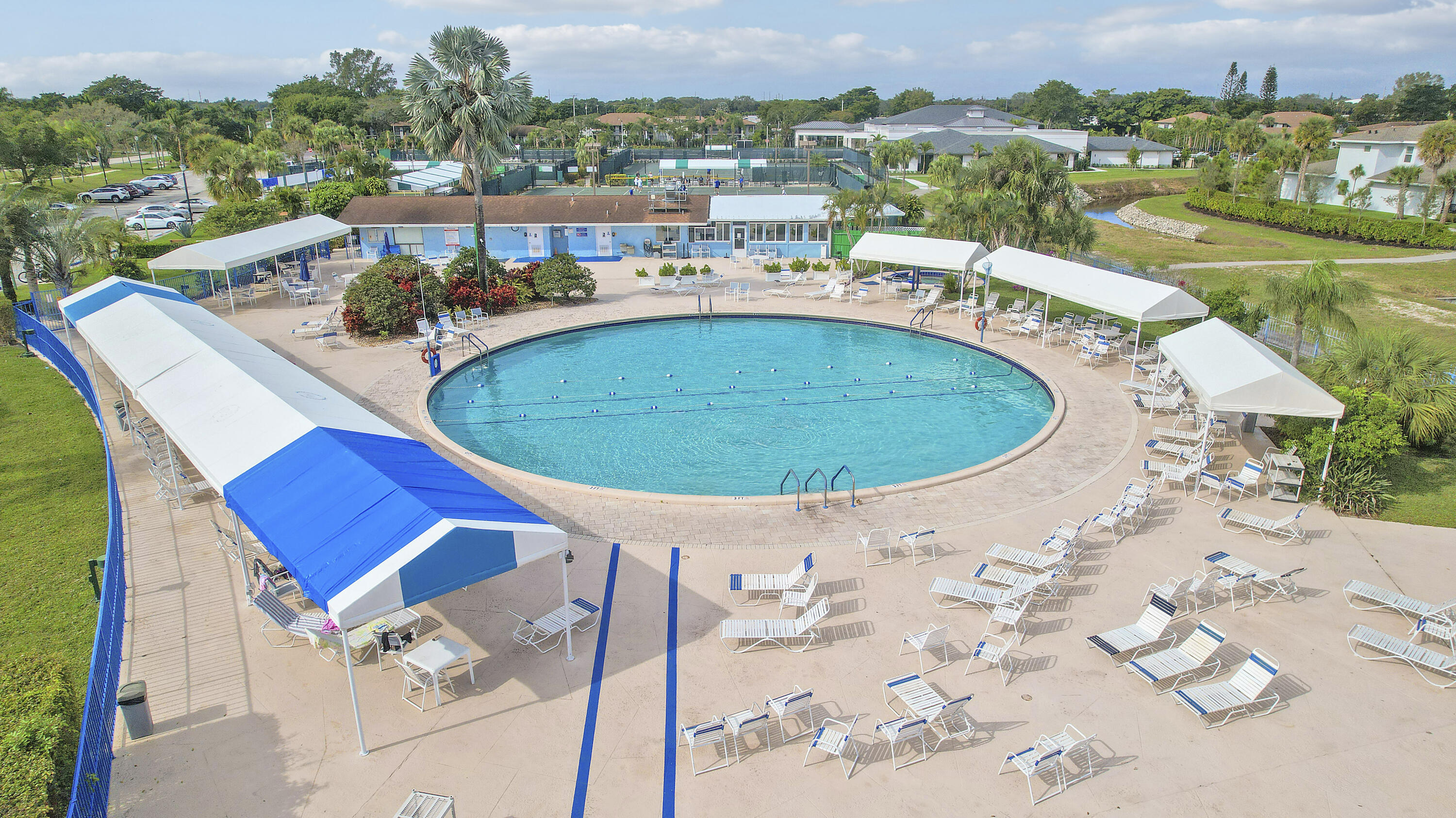 PALM GREENS AT VILLA DEL RAY CONDO II - Residential Lease