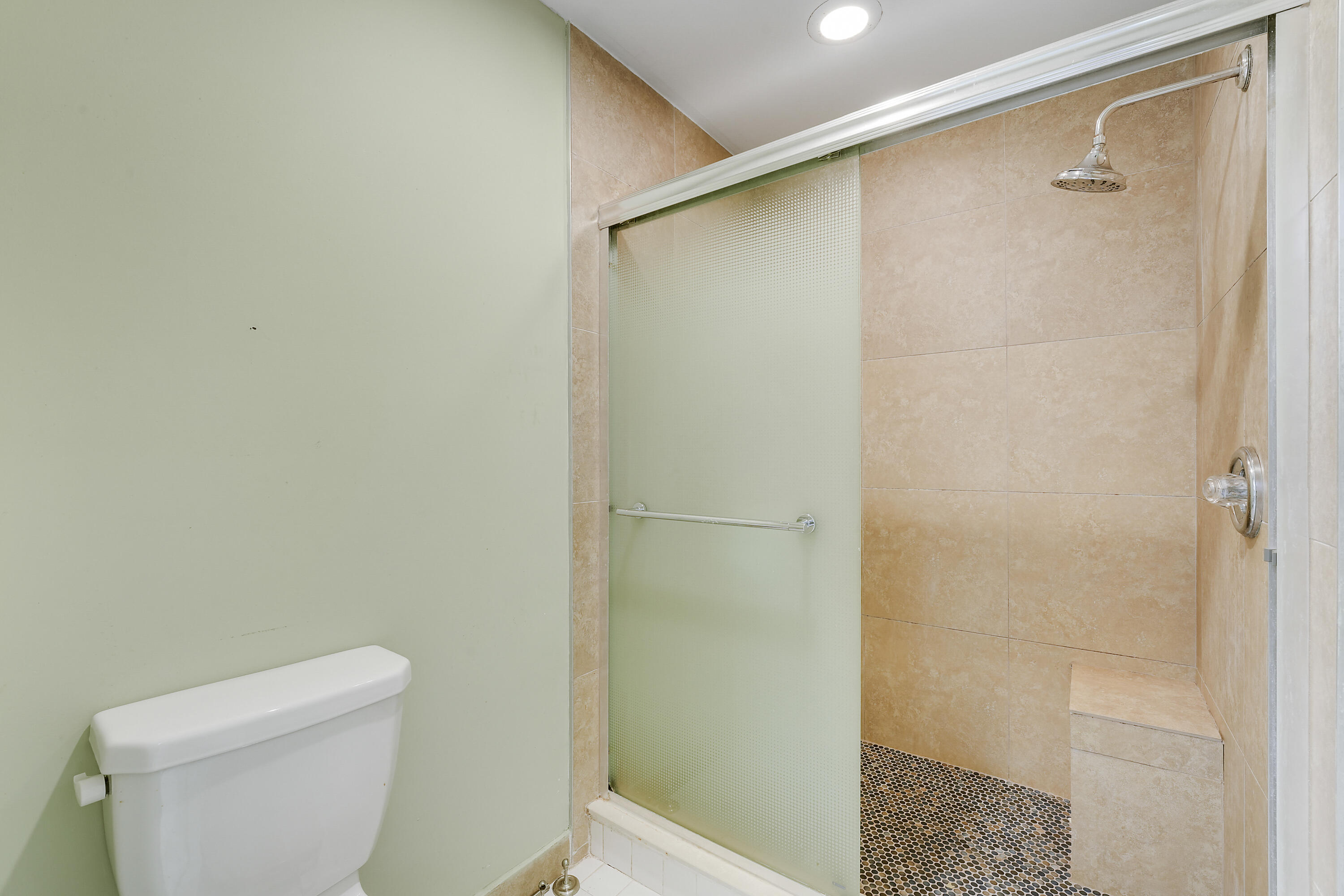 PALM GREENS AT VILLA DEL RAY CONDO II - Residential Lease