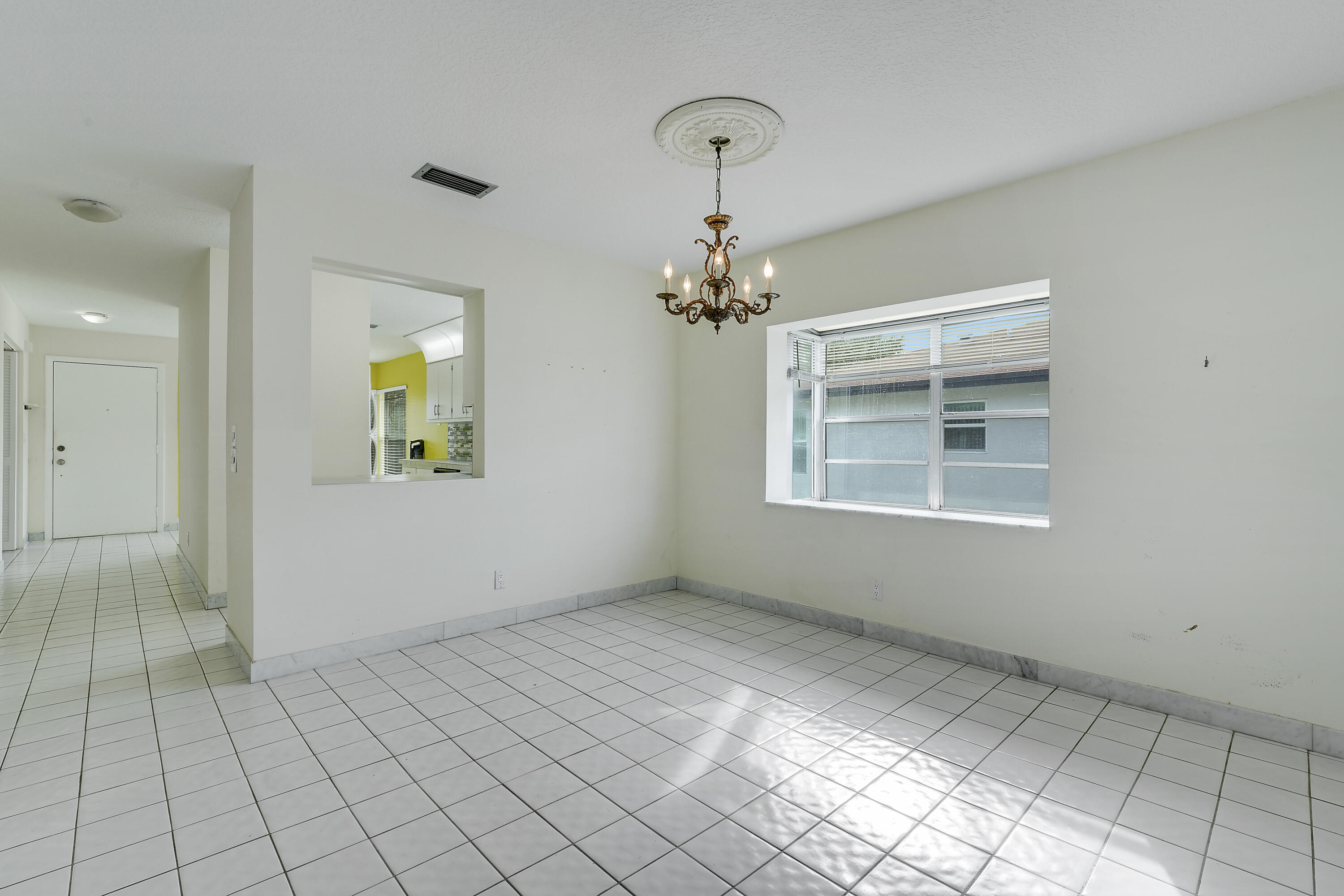 PALM GREENS AT VILLA DEL RAY CONDO II - Residential Lease