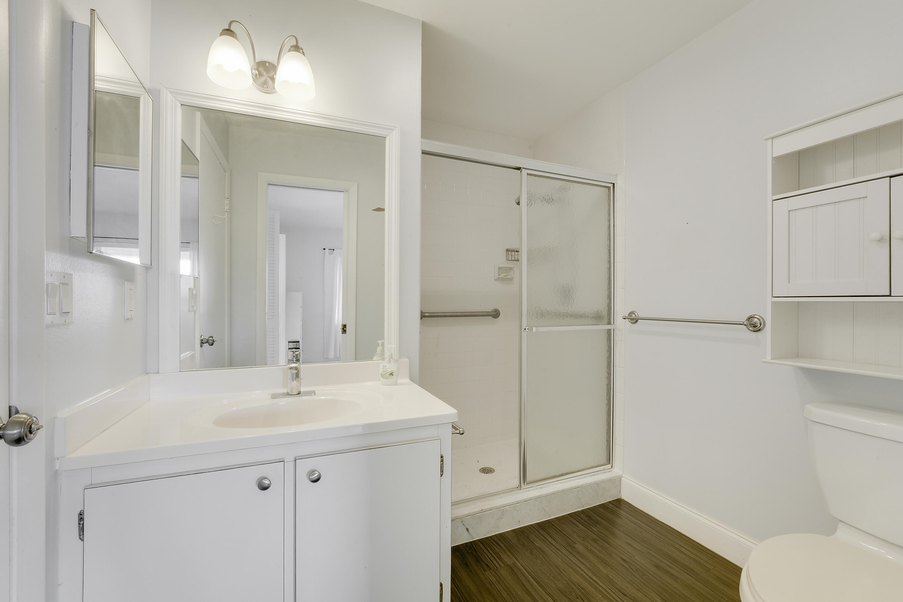 PALM GREENS AT VILLA DEL RAY CONDO II - Residential Lease