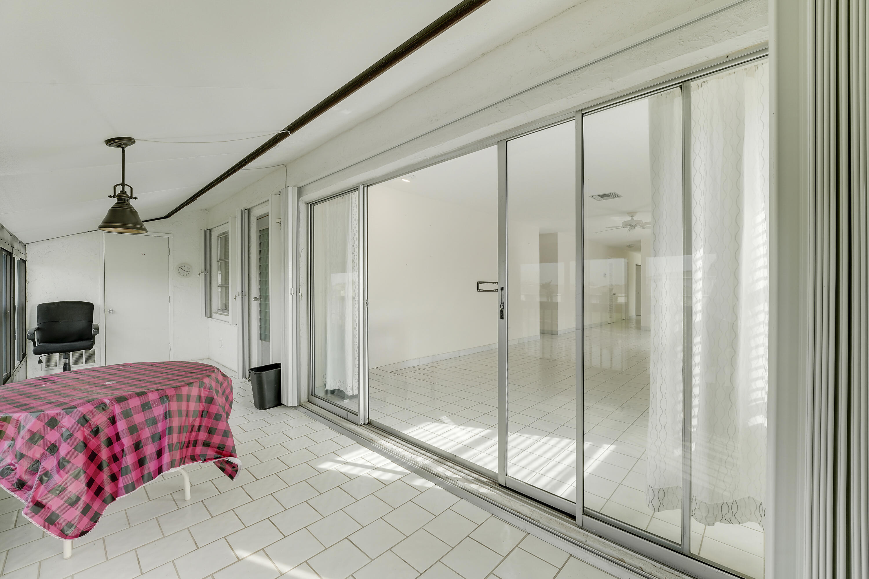 PALM GREENS AT VILLA DEL RAY CONDO II - Residential Lease