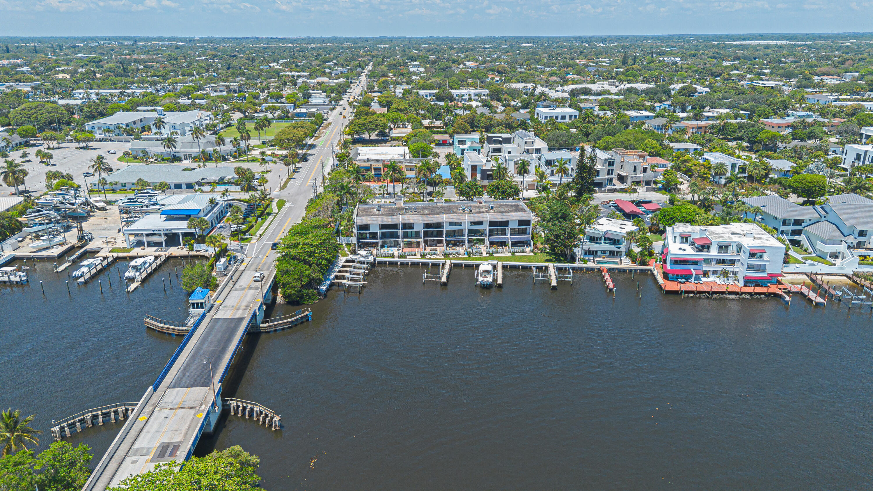 PALM TRAIL PLACE CONDO - Residential