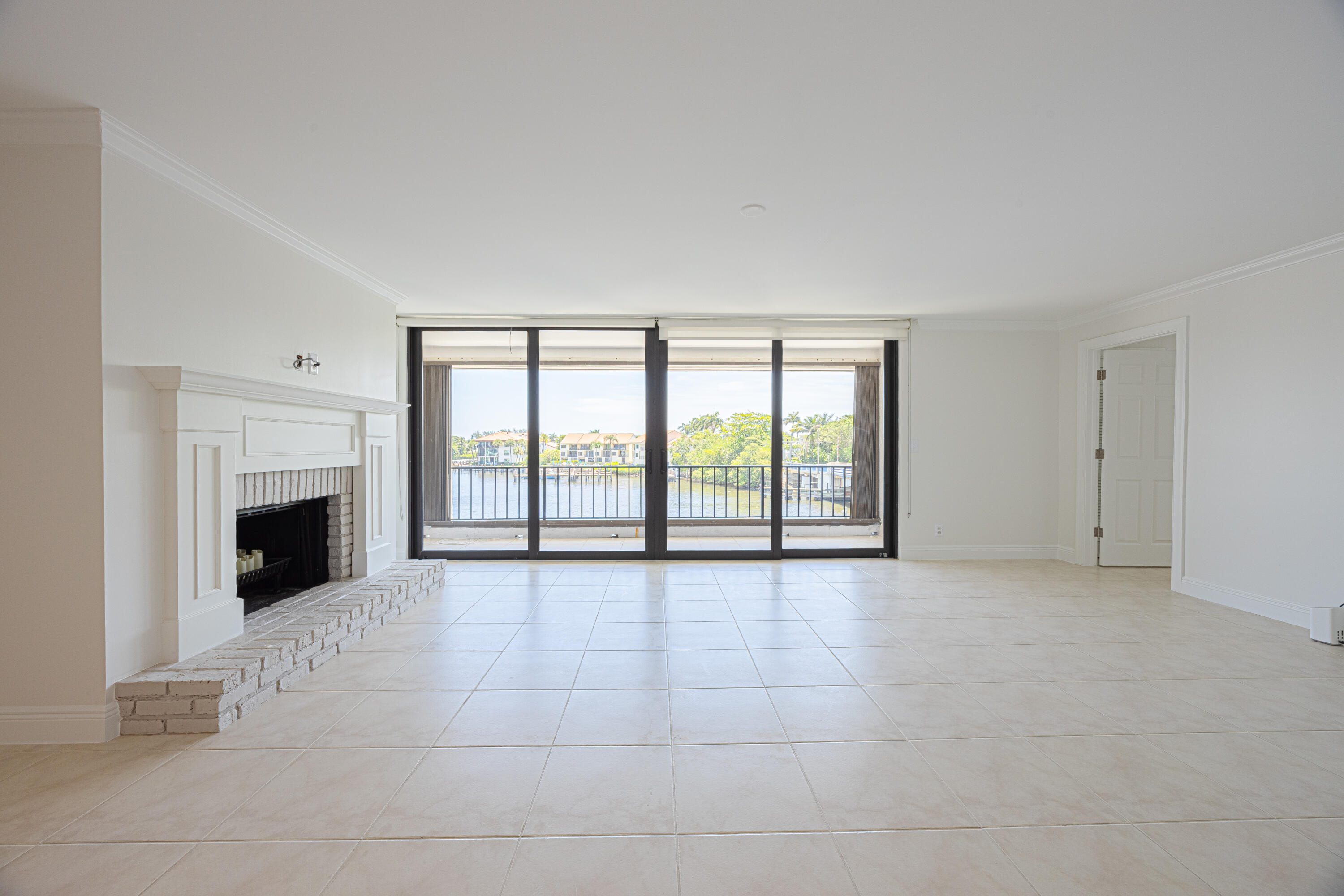 PALM TRAIL PLACE CONDO - Residential