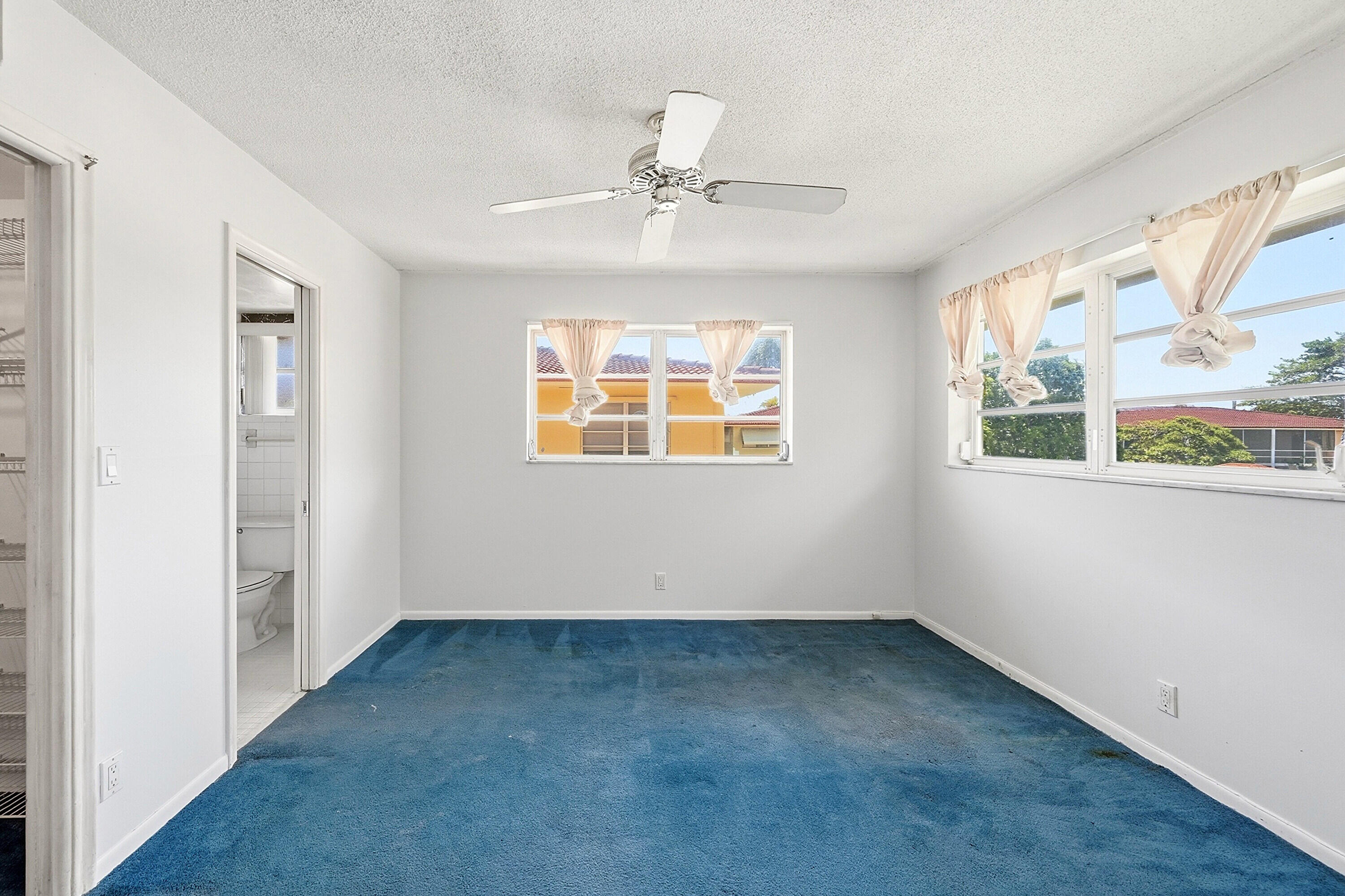 LIGHTHOUSE TERRACE CO-OP - Residential