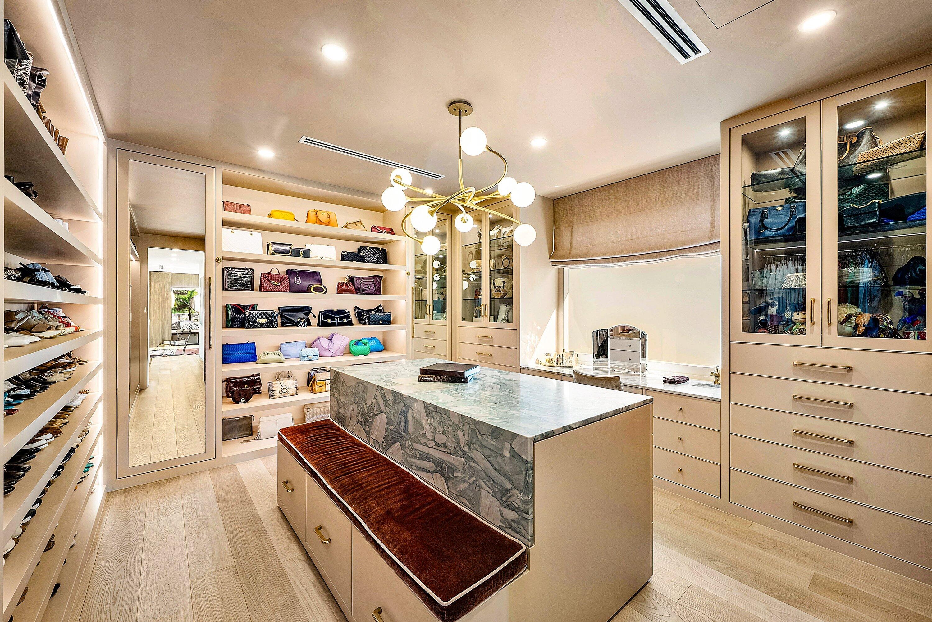BOCA MARINA - Residential