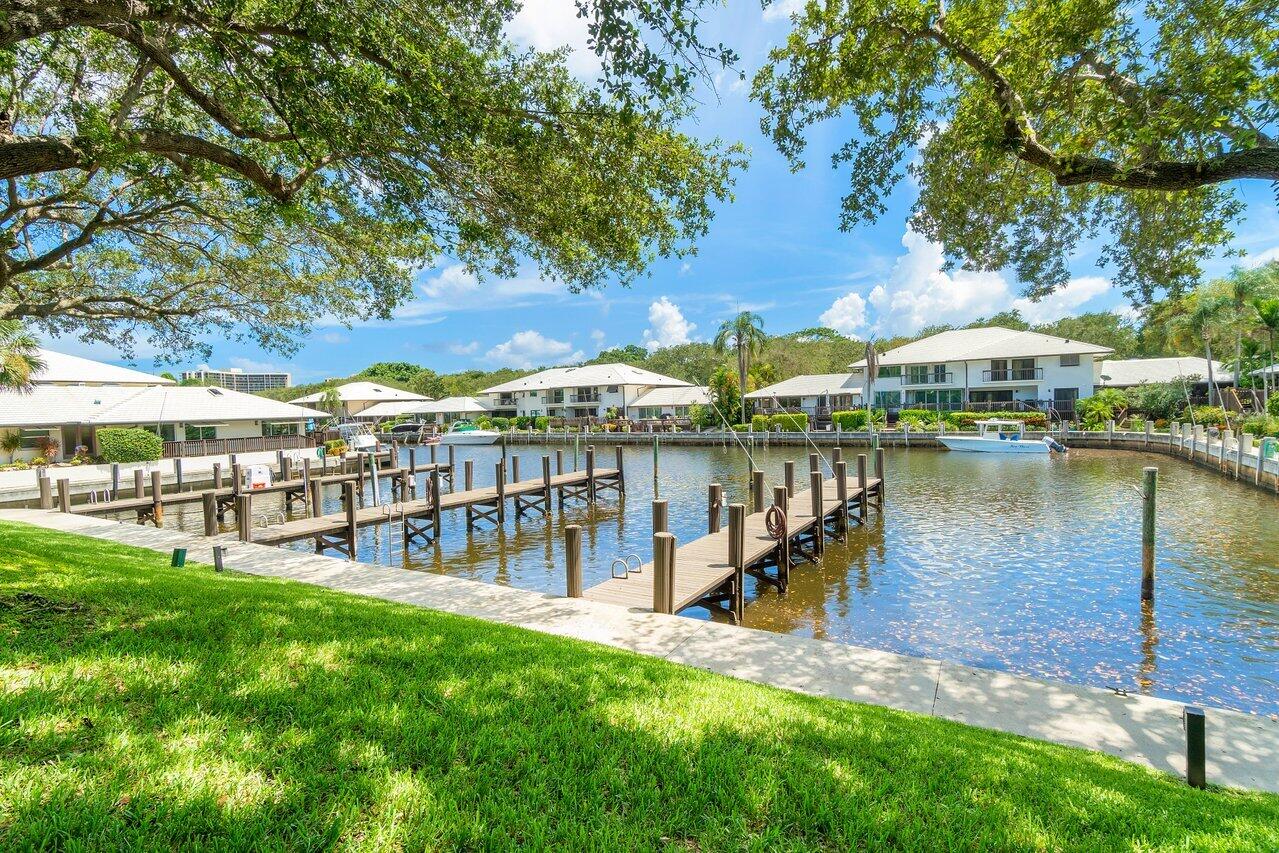 BOCA MARINA - Residential