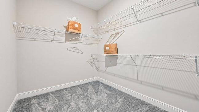 VERO LAKE ESTATES UNIT J - Residential