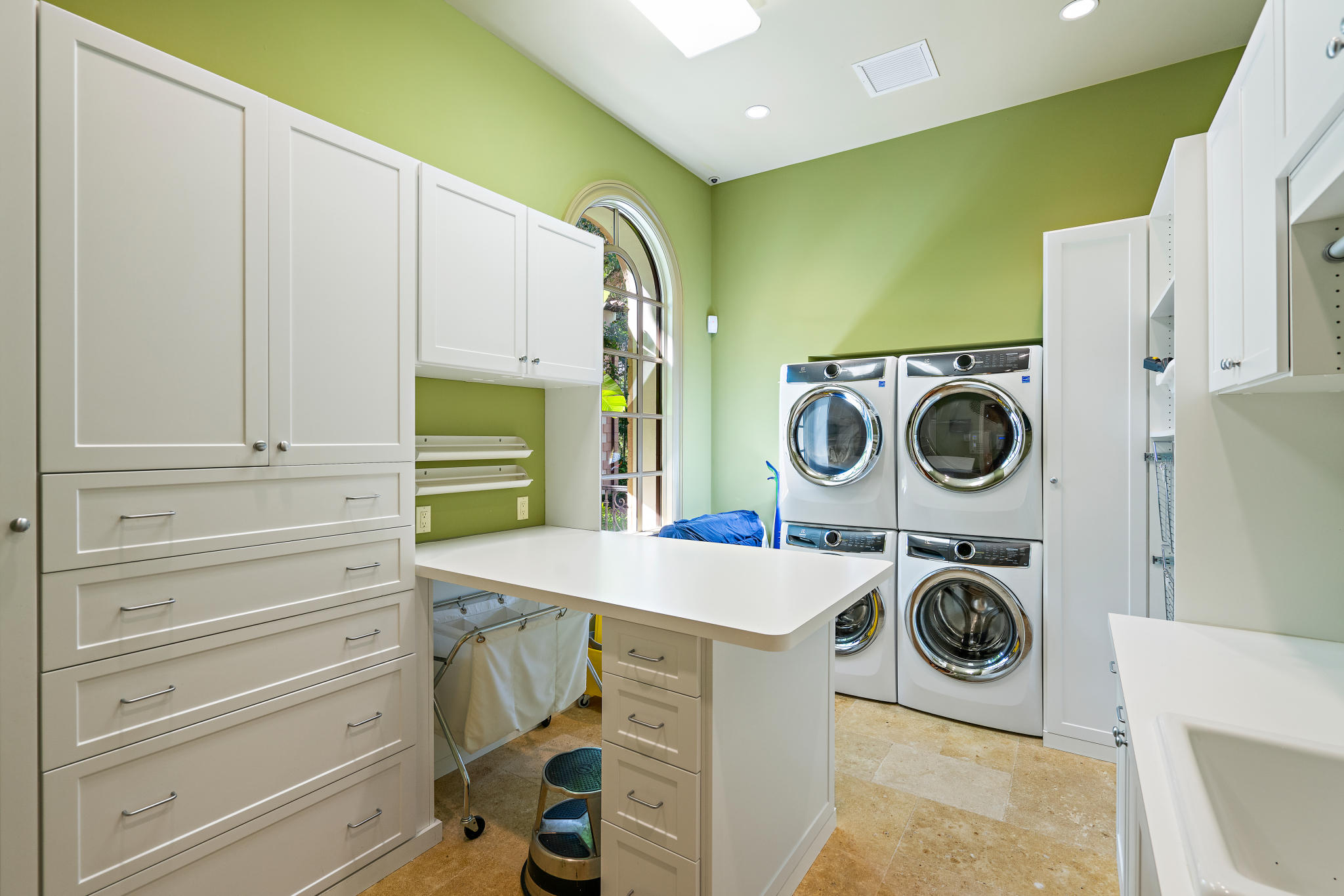 OLD PALM 4 - Residential