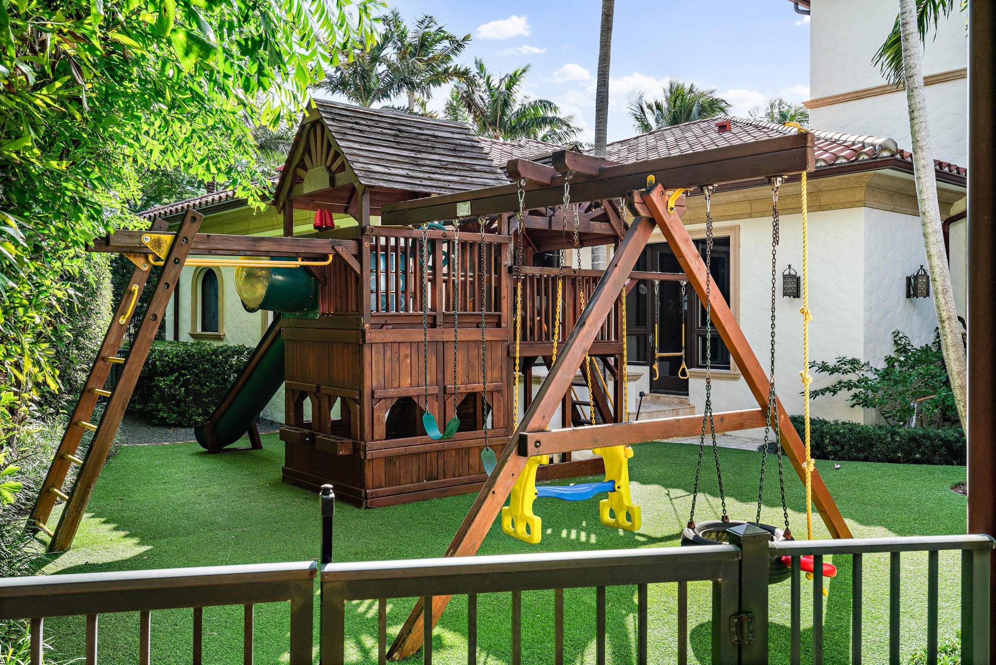 OLD PALM 4 - Residential