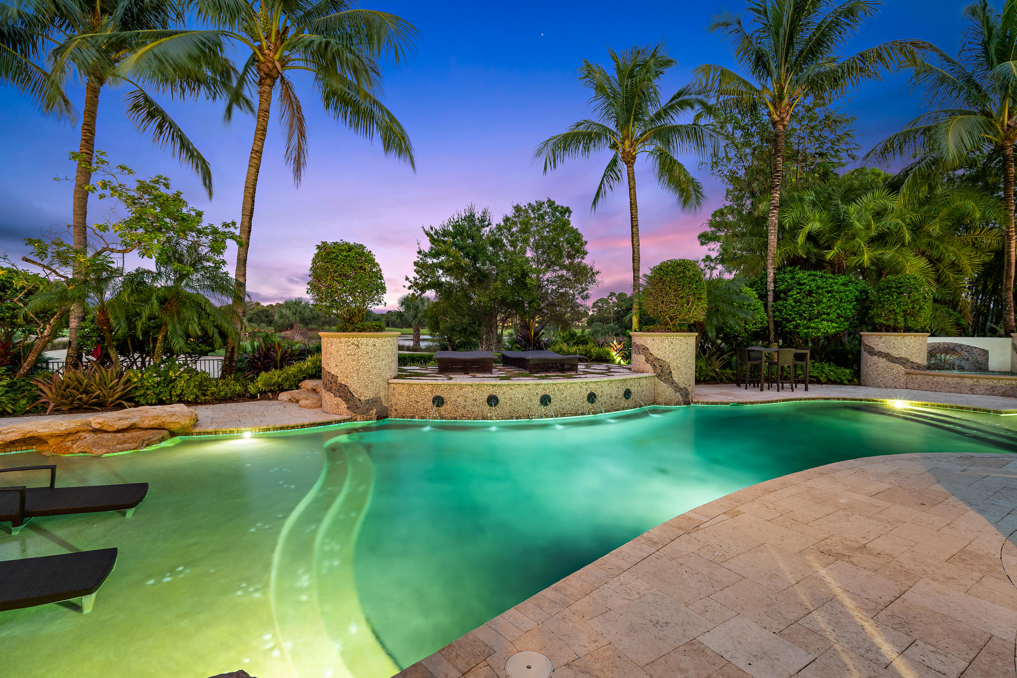 OLD PALM 4 - Residential
