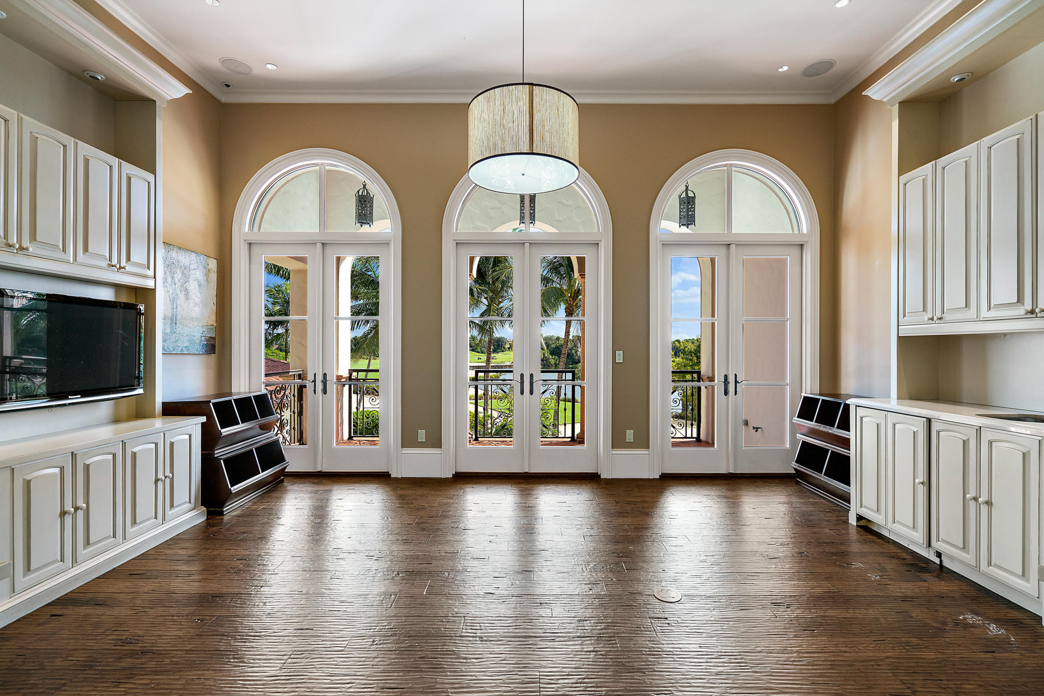 OLD PALM 4 - Residential