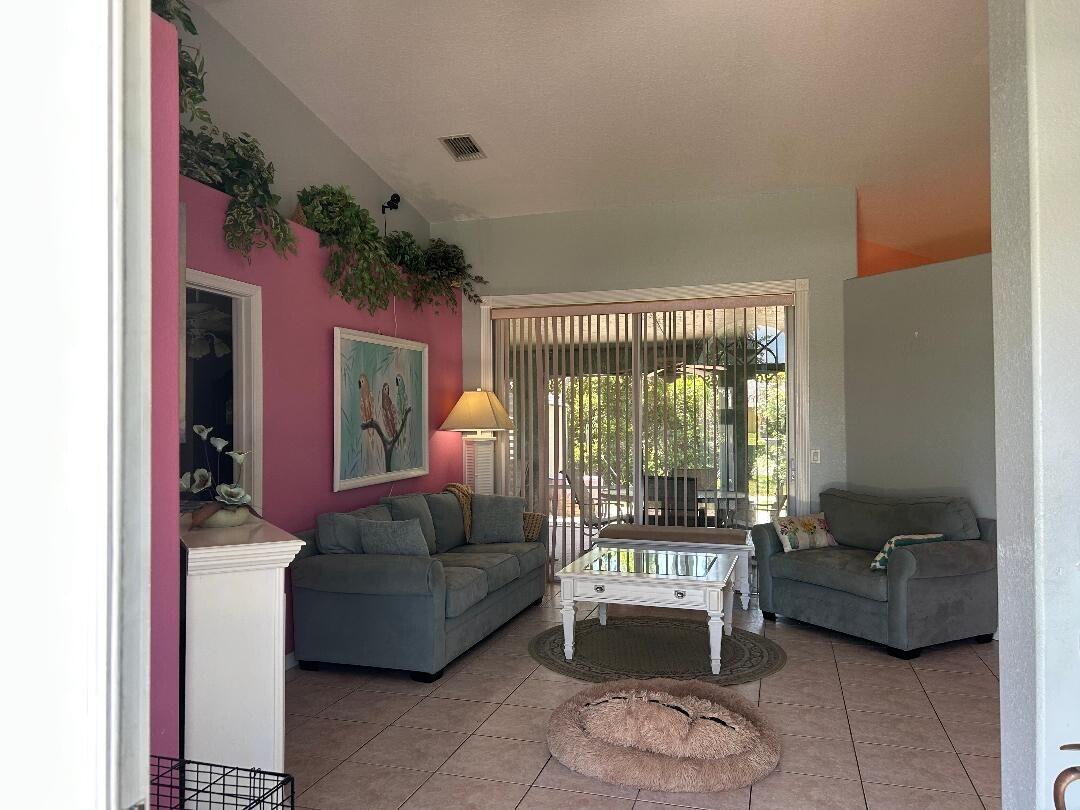 PORT ST LUCIE SECTION 30 - Residential