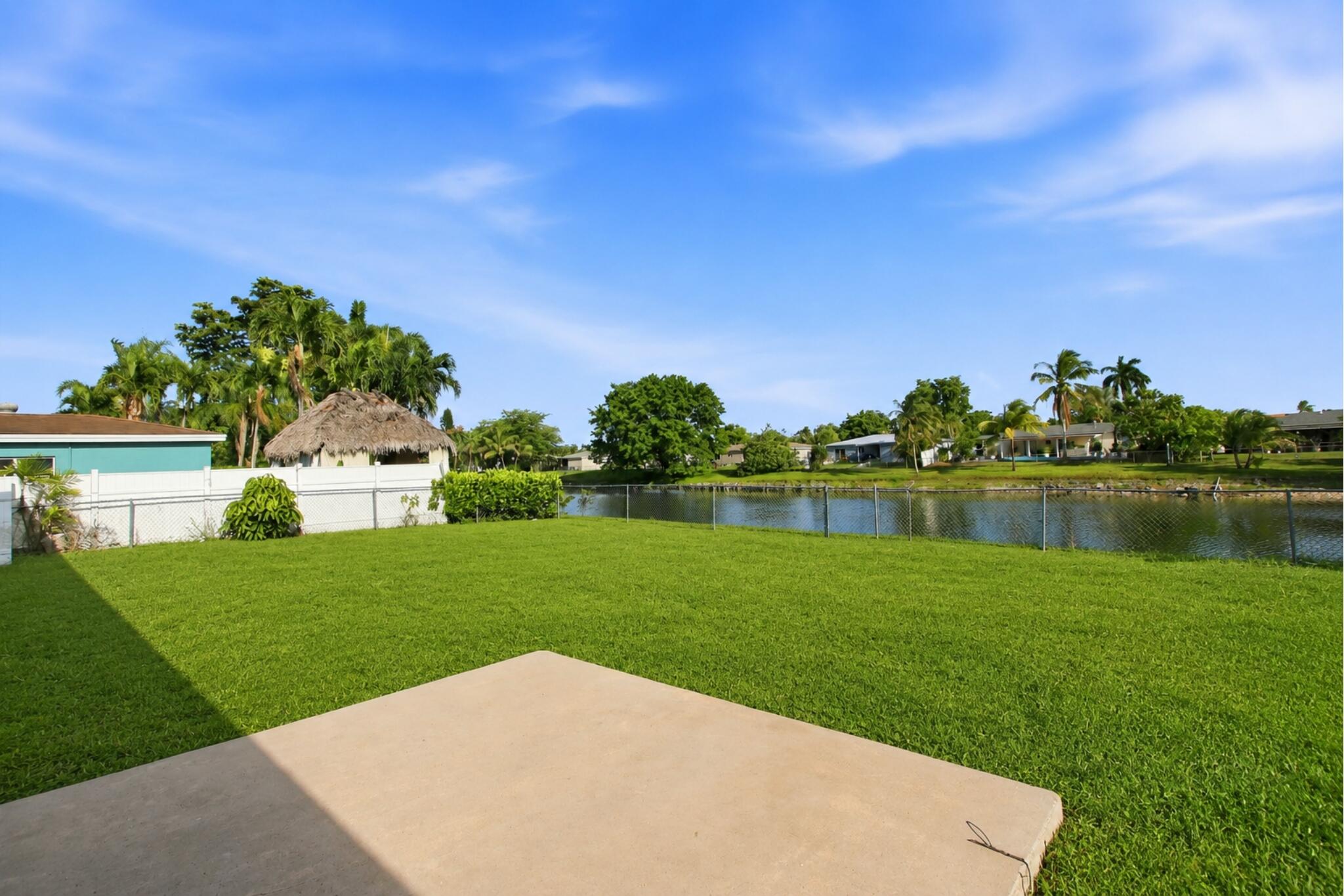 HOLIDAY CITY AT BOCA RATON SEC 5 - Residential