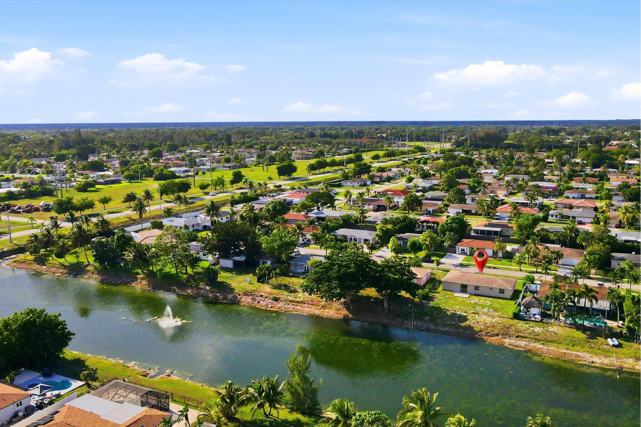 HOLIDAY CITY AT BOCA RATON SEC 5 - Residential