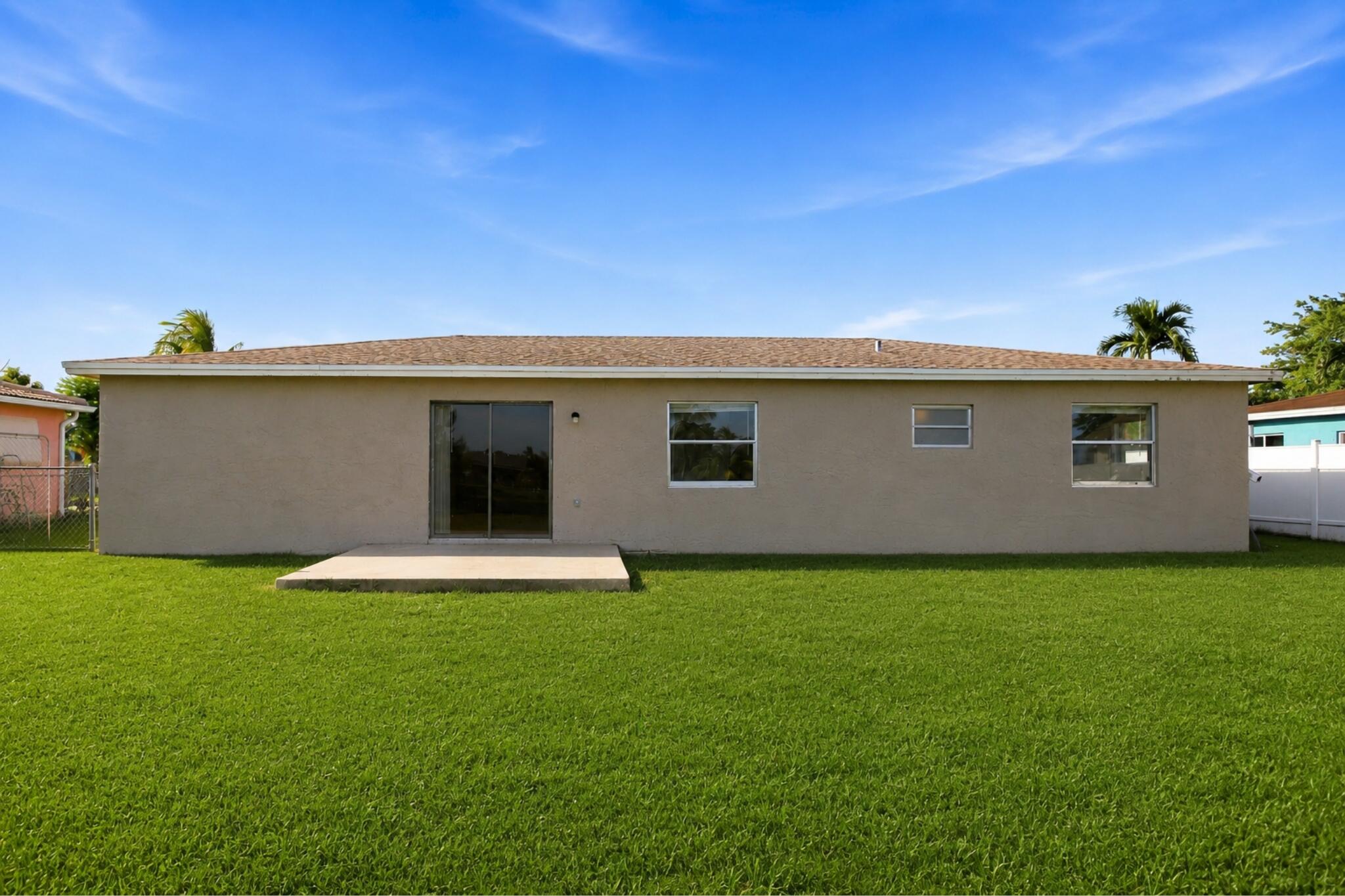 HOLIDAY CITY AT BOCA RATON SEC 5 - Residential