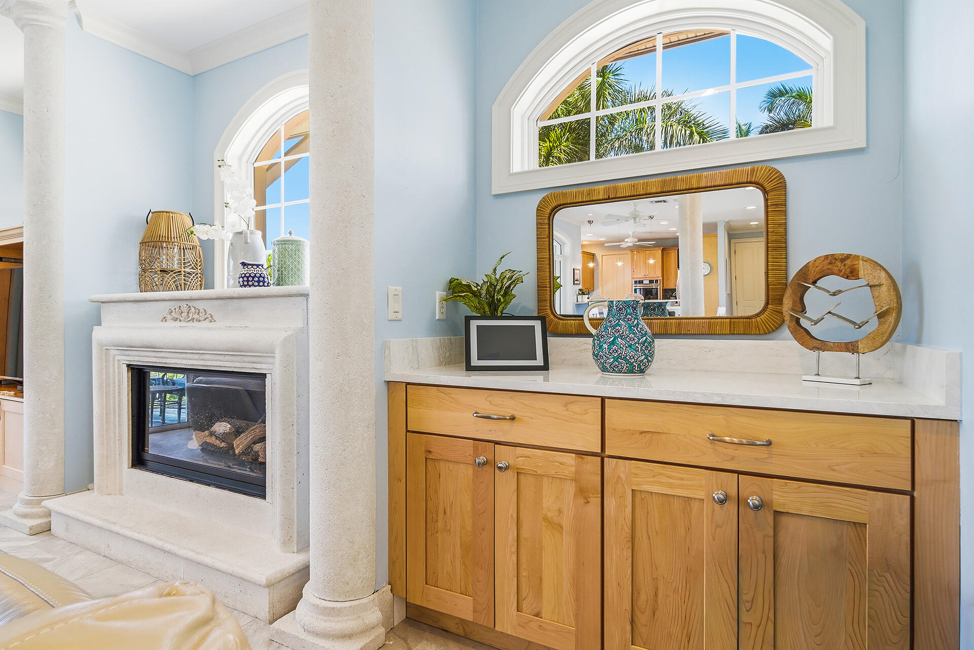 SOUTHPORT ON THE BAY UNIT ONE - Residential