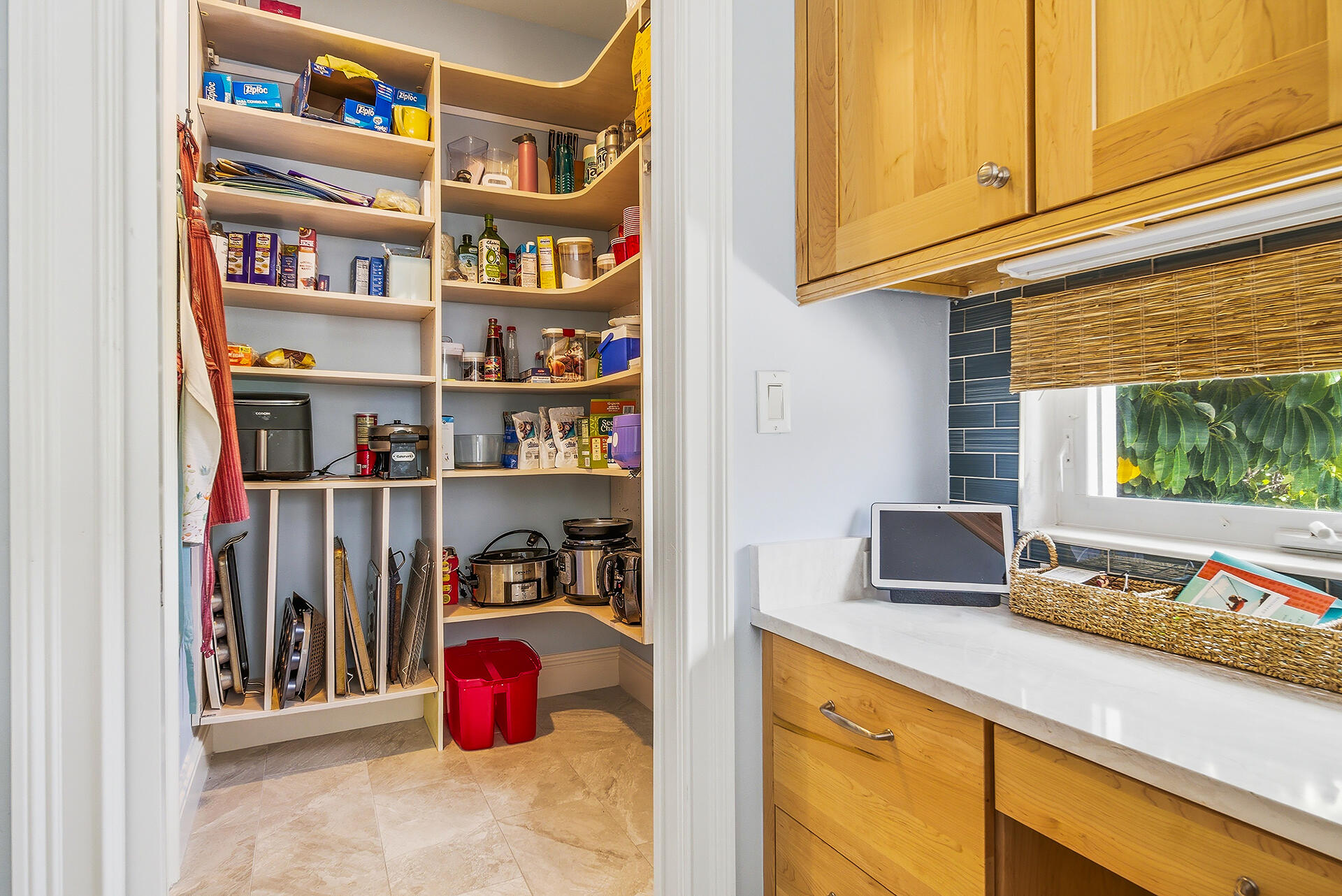 SOUTHPORT ON THE BAY UNIT ONE - Residential