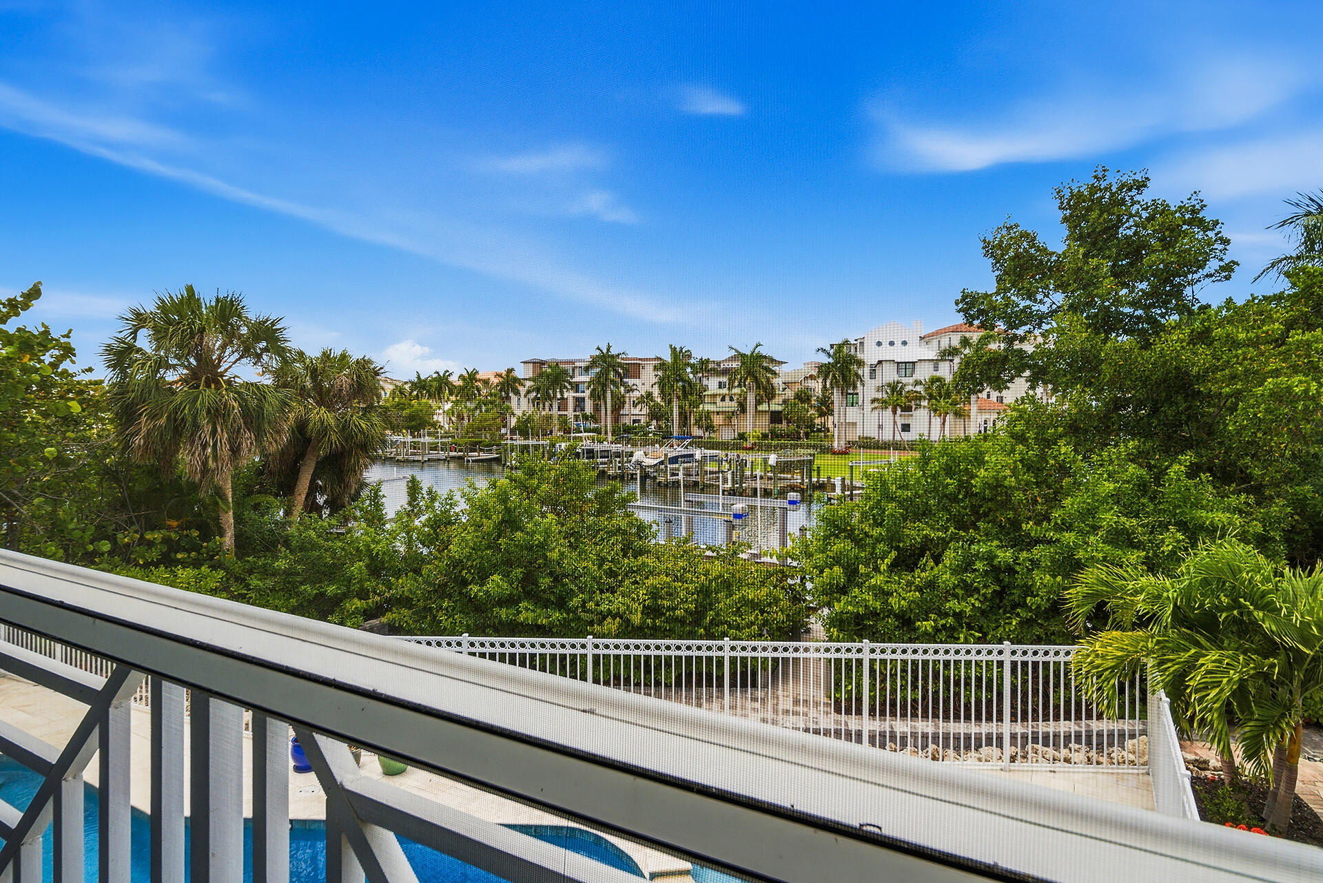 SOUTHPORT ON THE BAY UNIT ONE - Residential