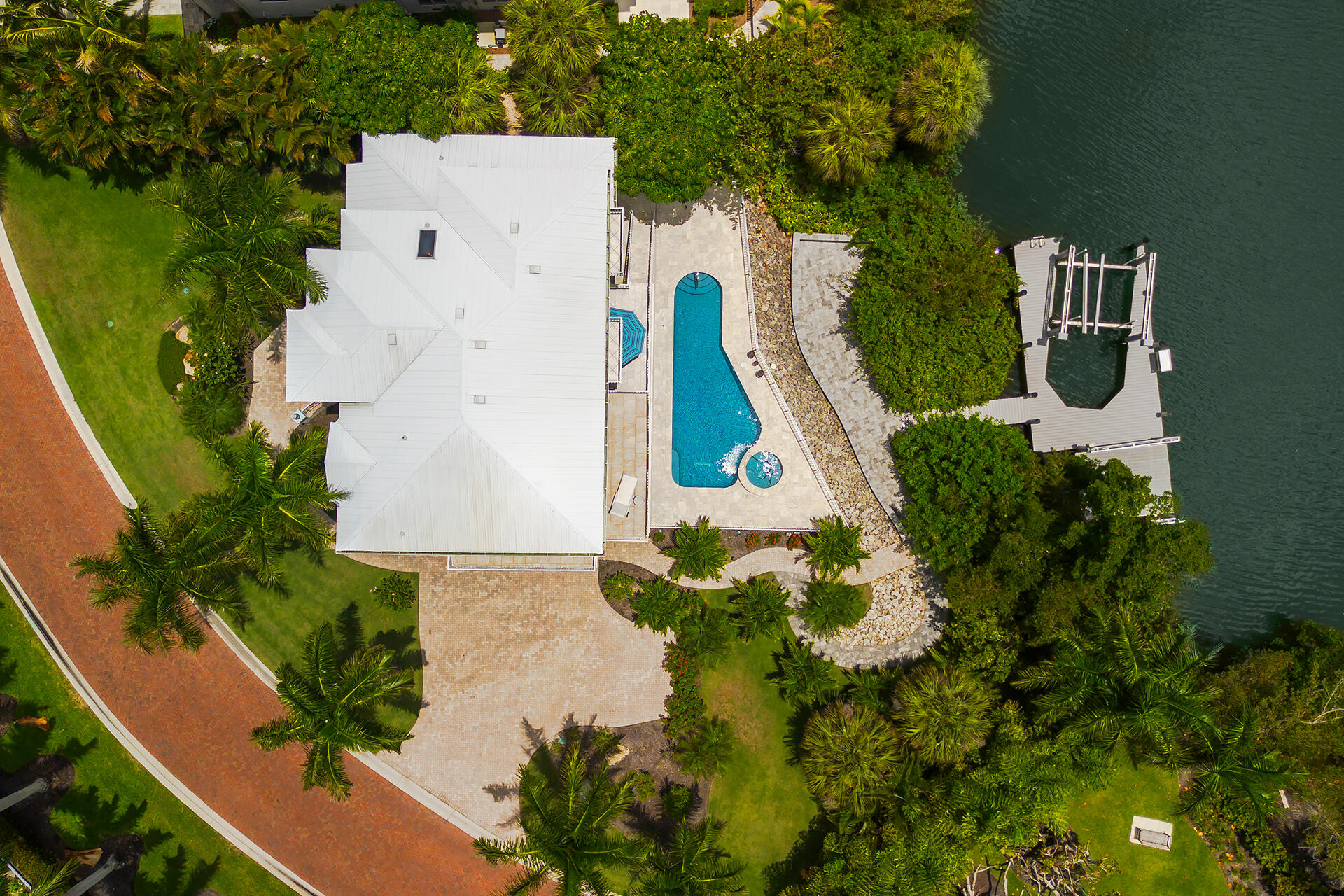 SOUTHPORT ON THE BAY UNIT ONE - Residential