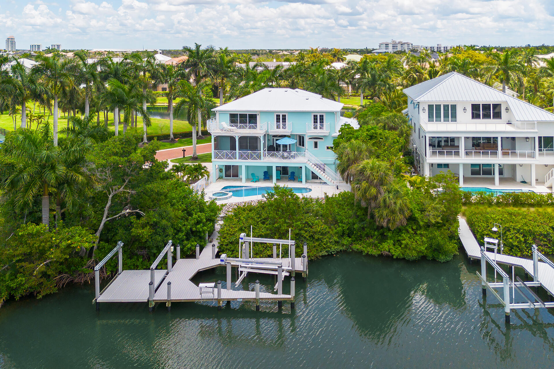 SOUTHPORT ON THE BAY UNIT ONE - Residential