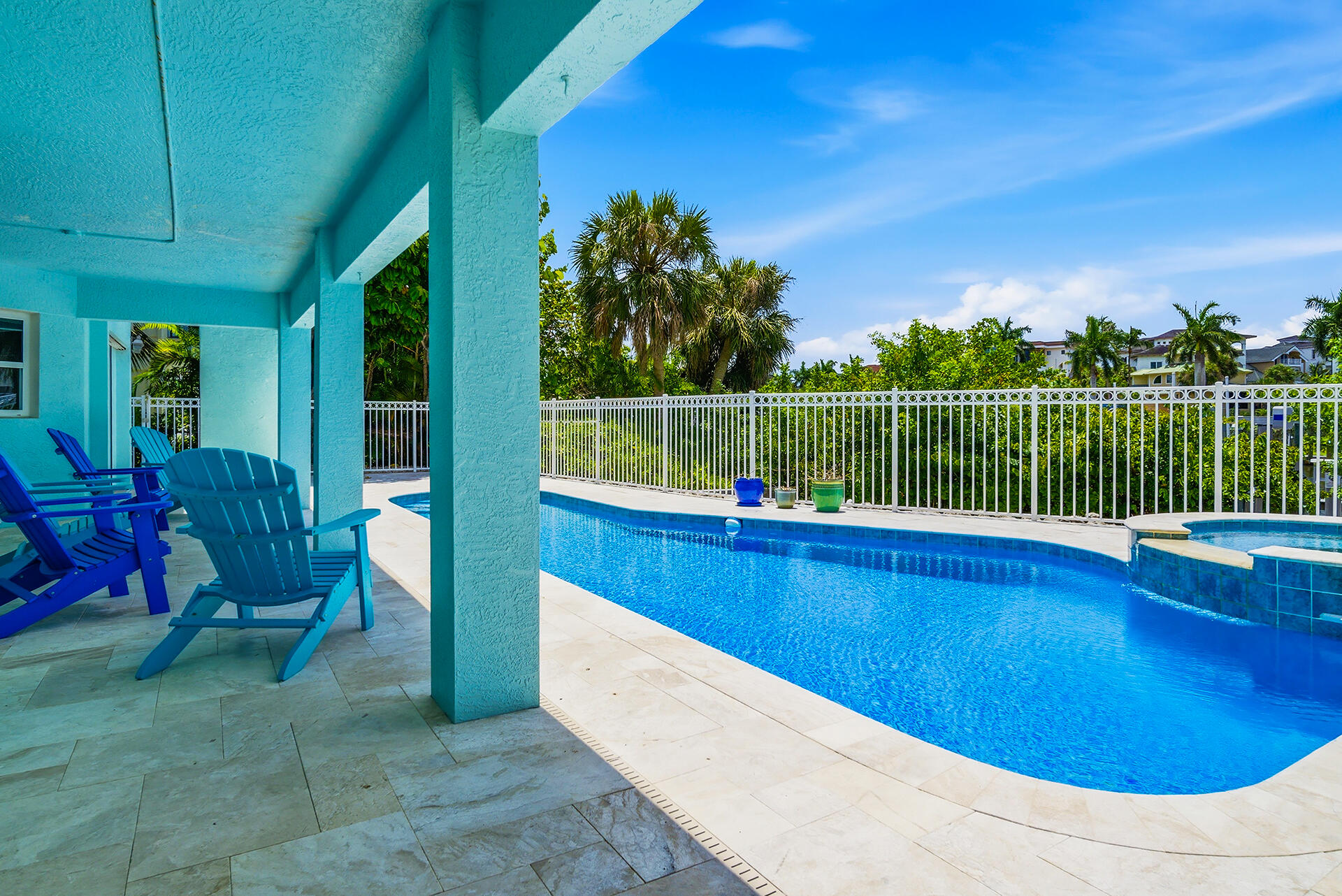 SOUTHPORT ON THE BAY UNIT ONE - Residential