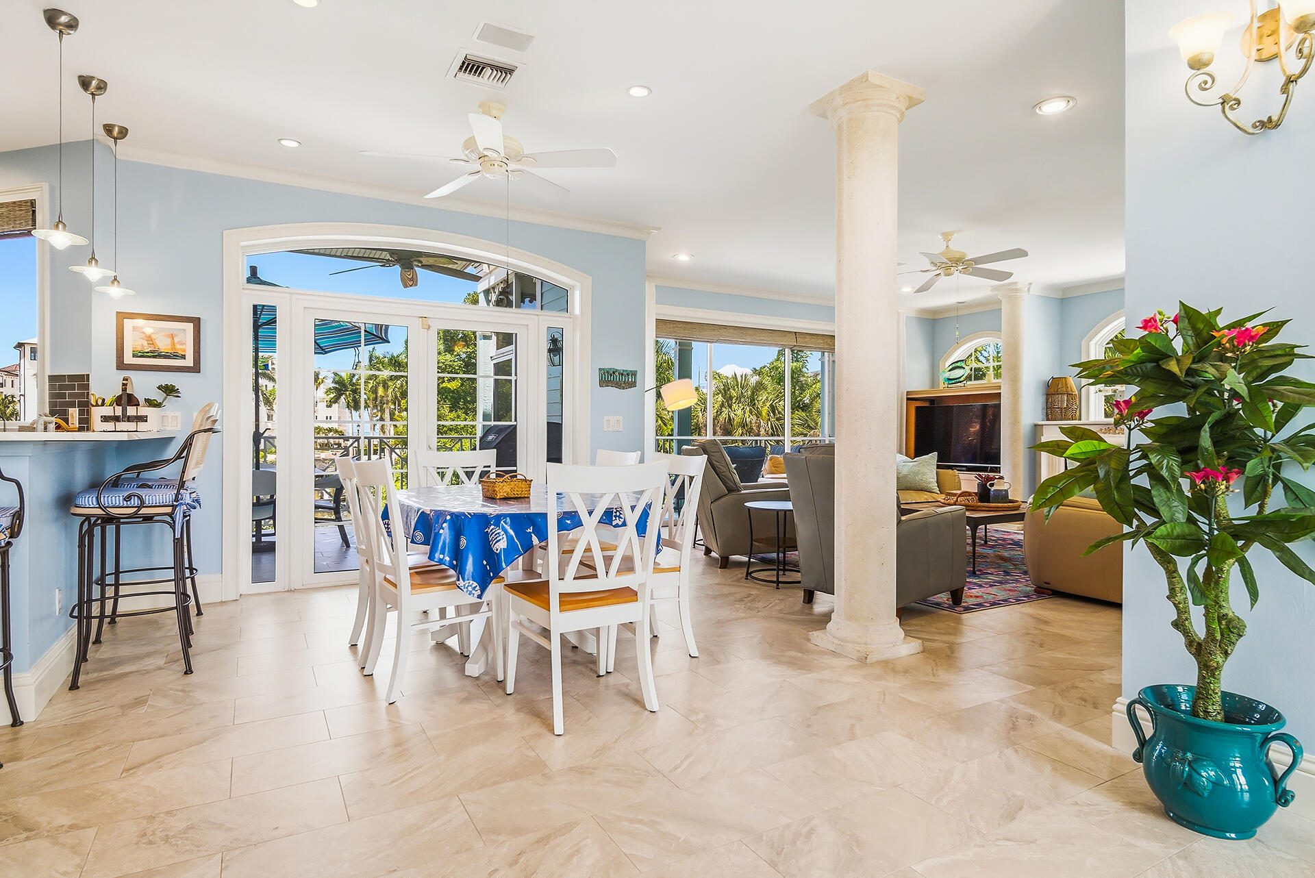 SOUTHPORT ON THE BAY UNIT ONE - Residential
