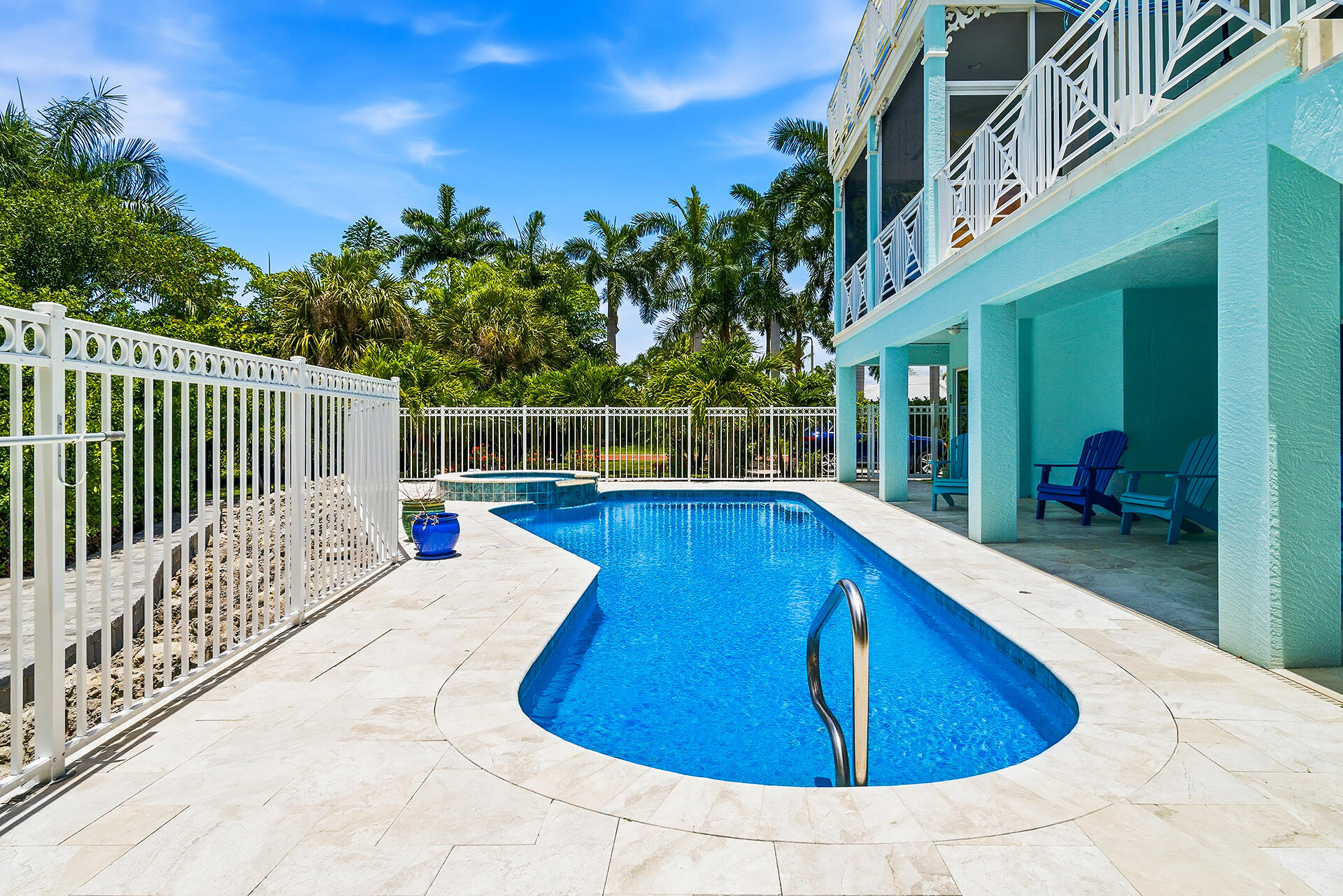 SOUTHPORT ON THE BAY UNIT ONE - Residential