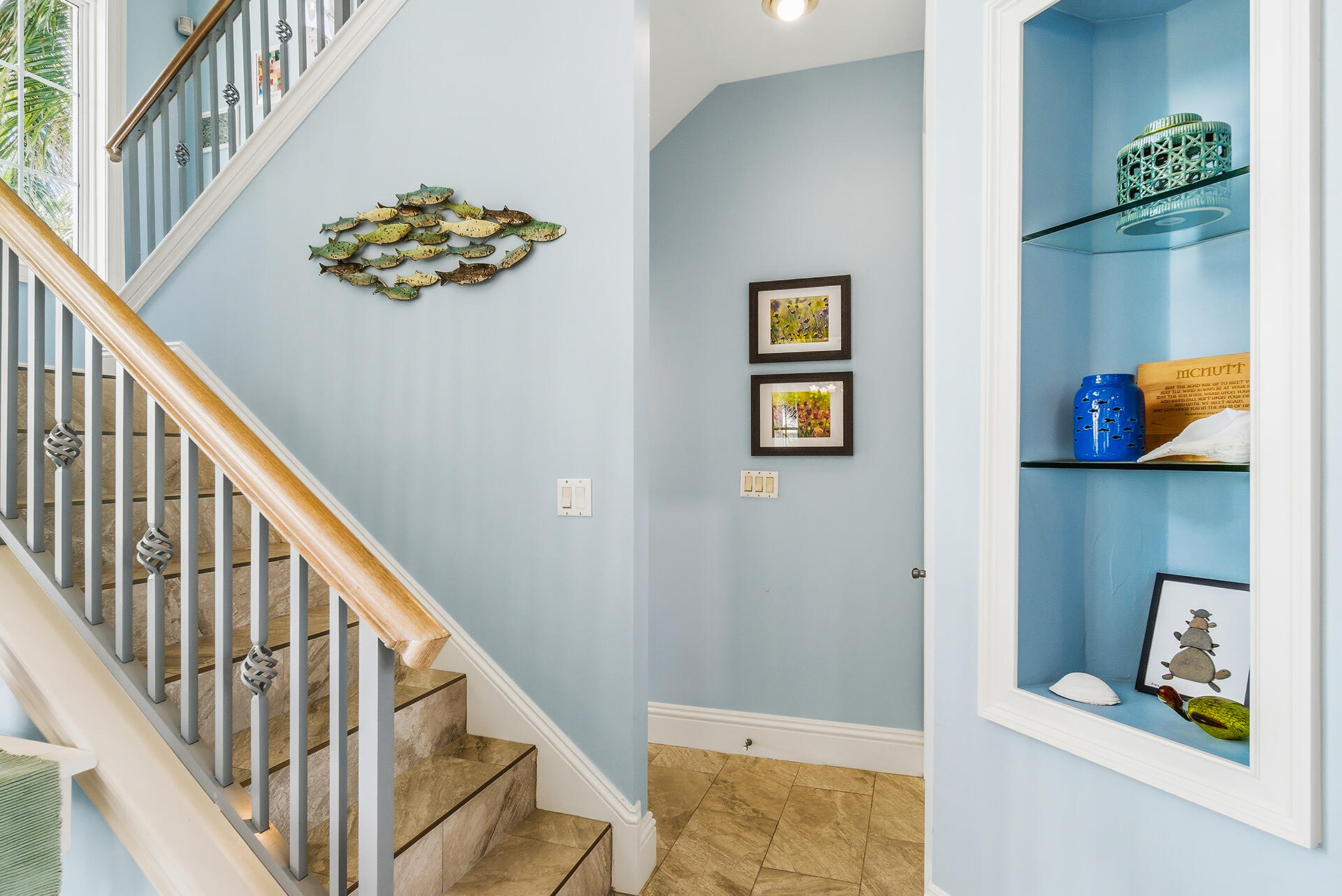 SOUTHPORT ON THE BAY UNIT ONE - Residential