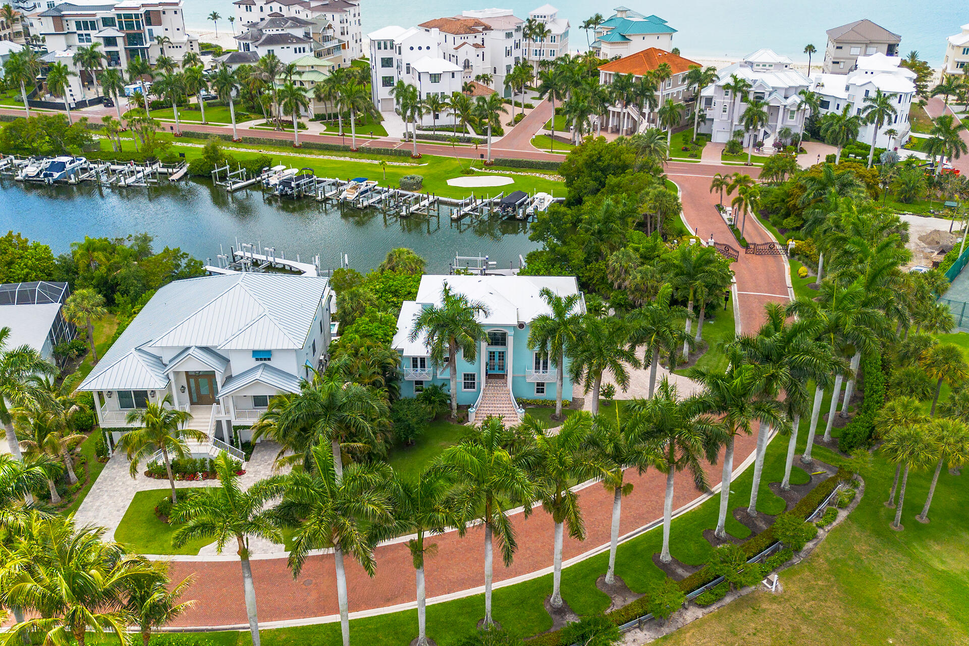 SOUTHPORT ON THE BAY UNIT ONE - Residential