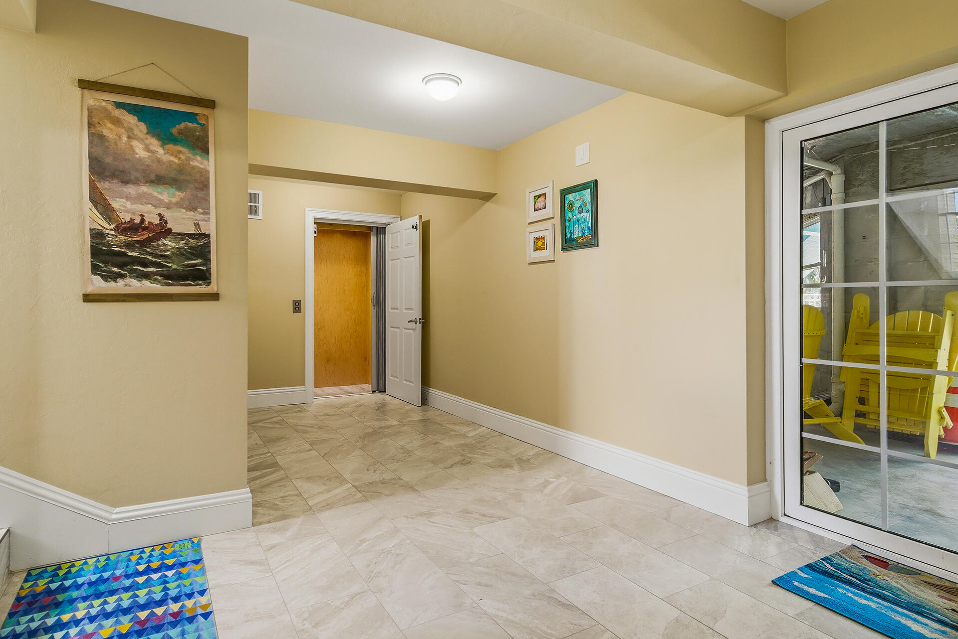 SOUTHPORT ON THE BAY UNIT ONE - Residential