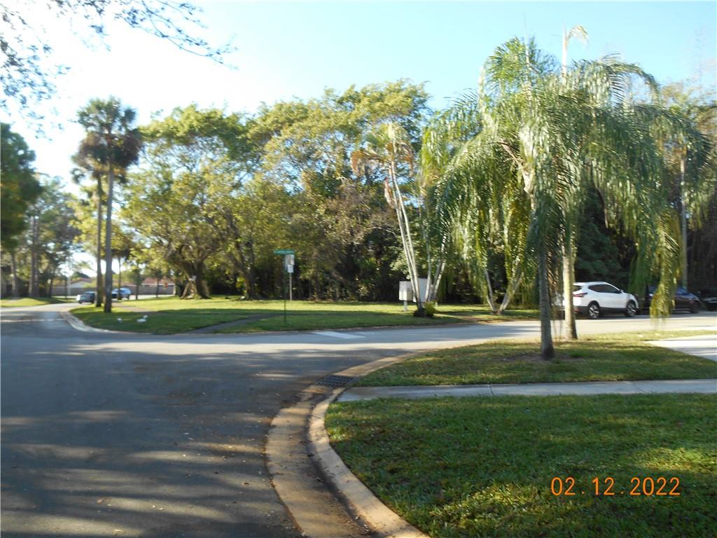 PHEASANT RUN - Residential